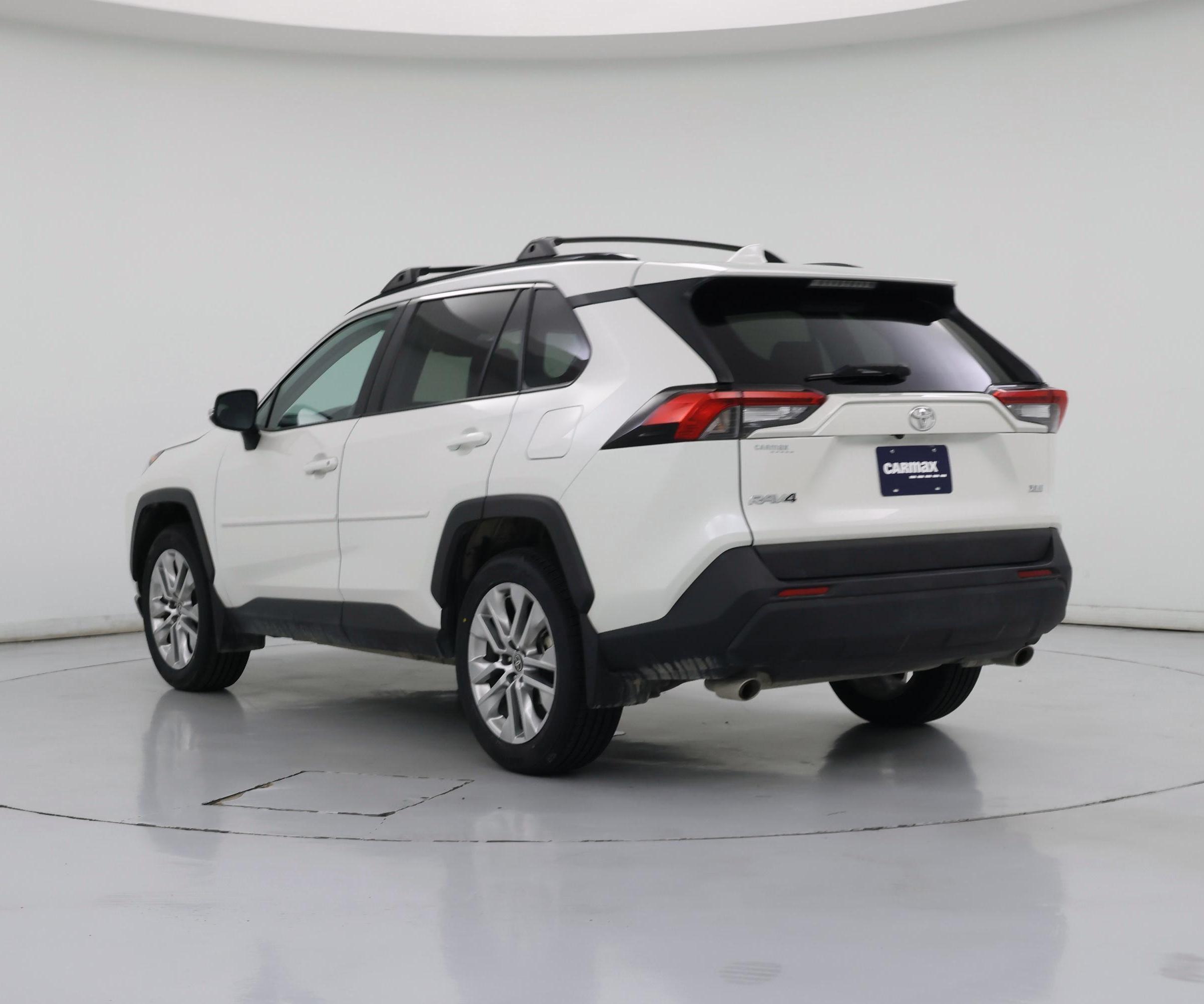 Thumbnail: 2021 Toyota RAV4 - 2