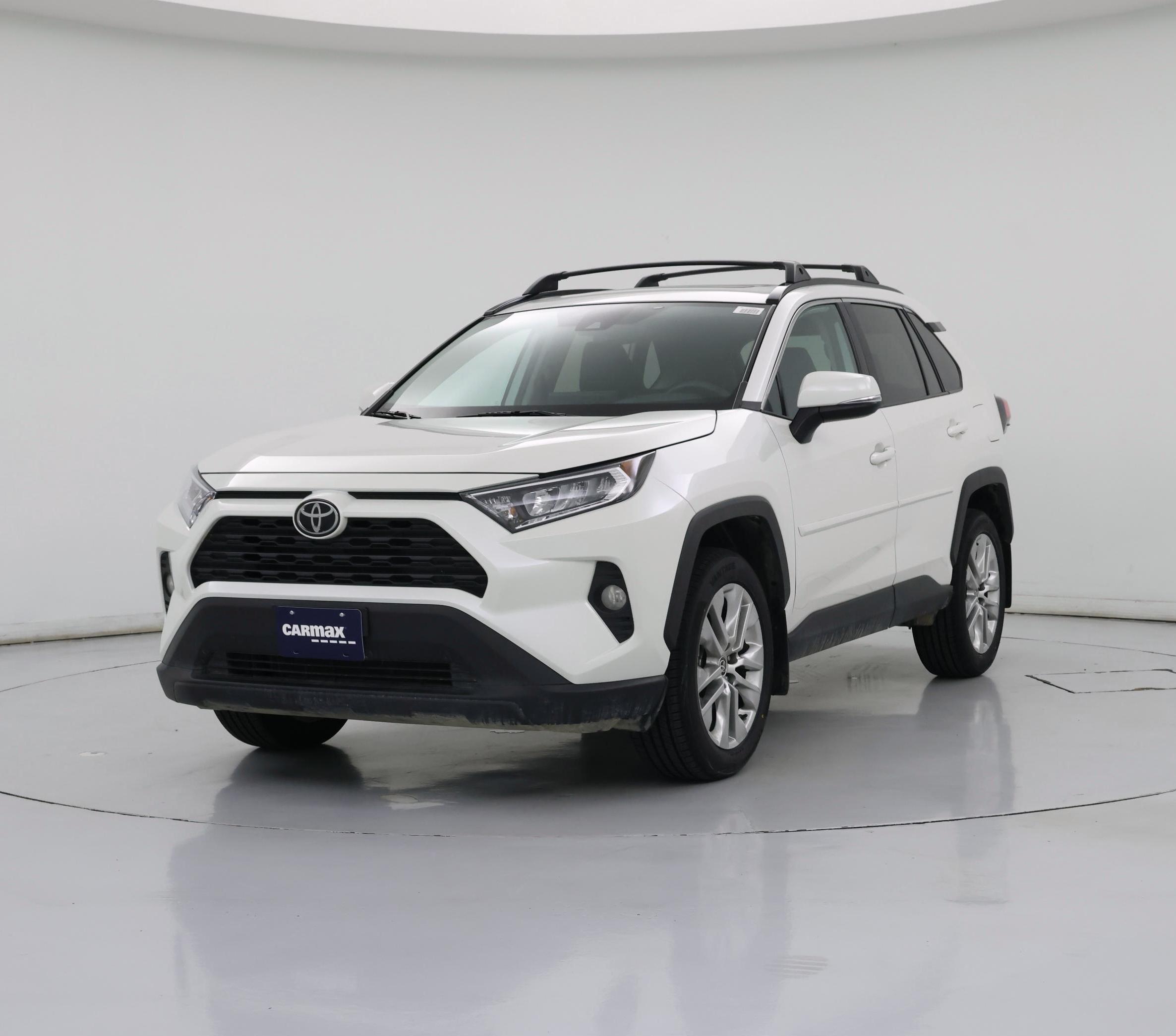 Thumbnail: 2021 Toyota RAV4 - 4