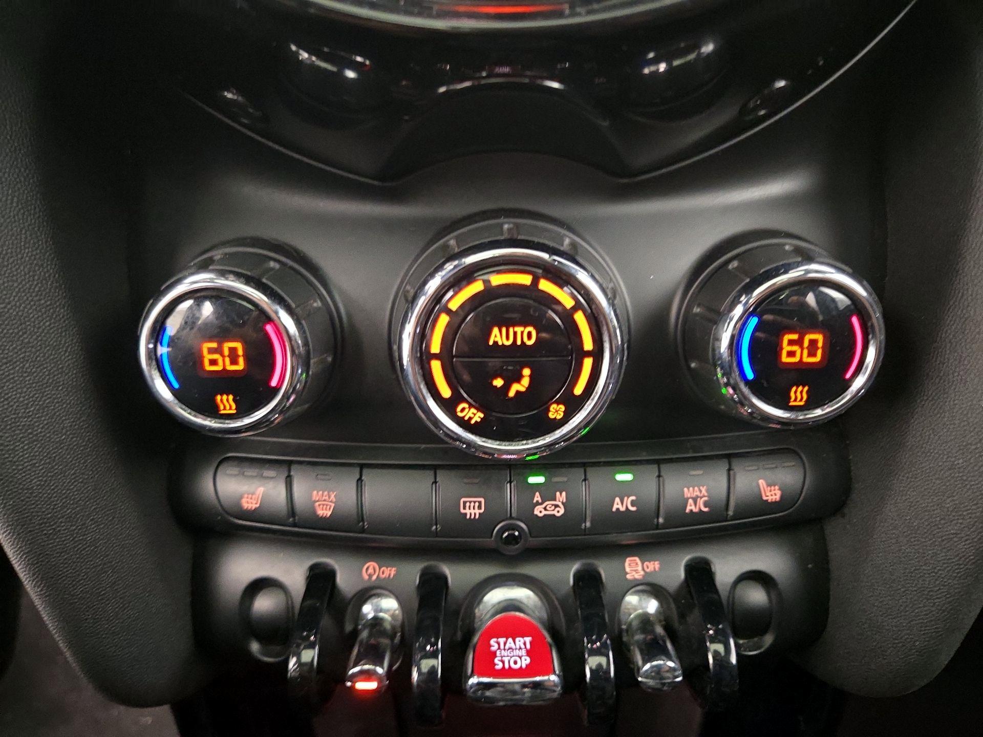 Thumbnail: 2017 MINI Cooper - 15