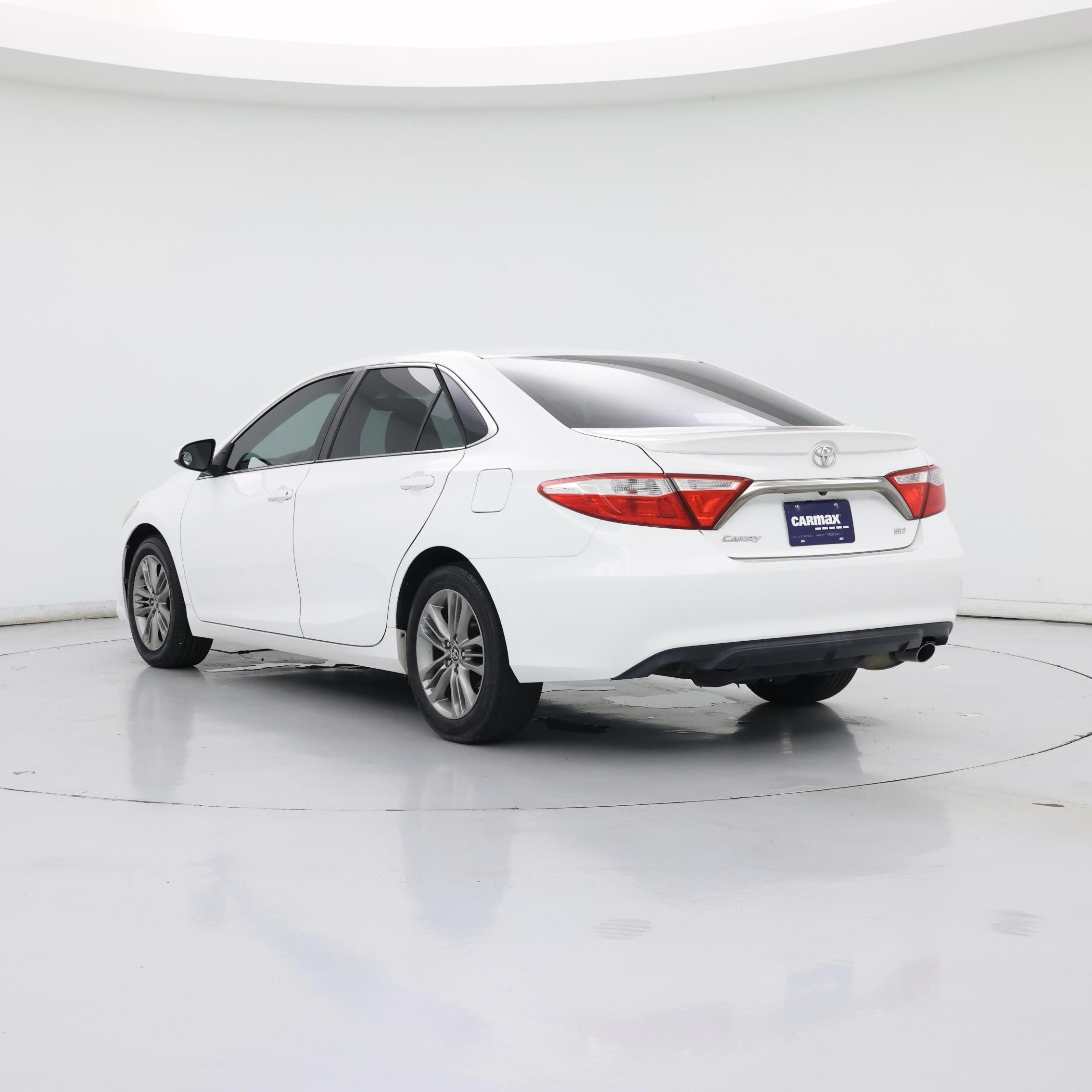 Thumbnail: 2016 Toyota Camry - 2