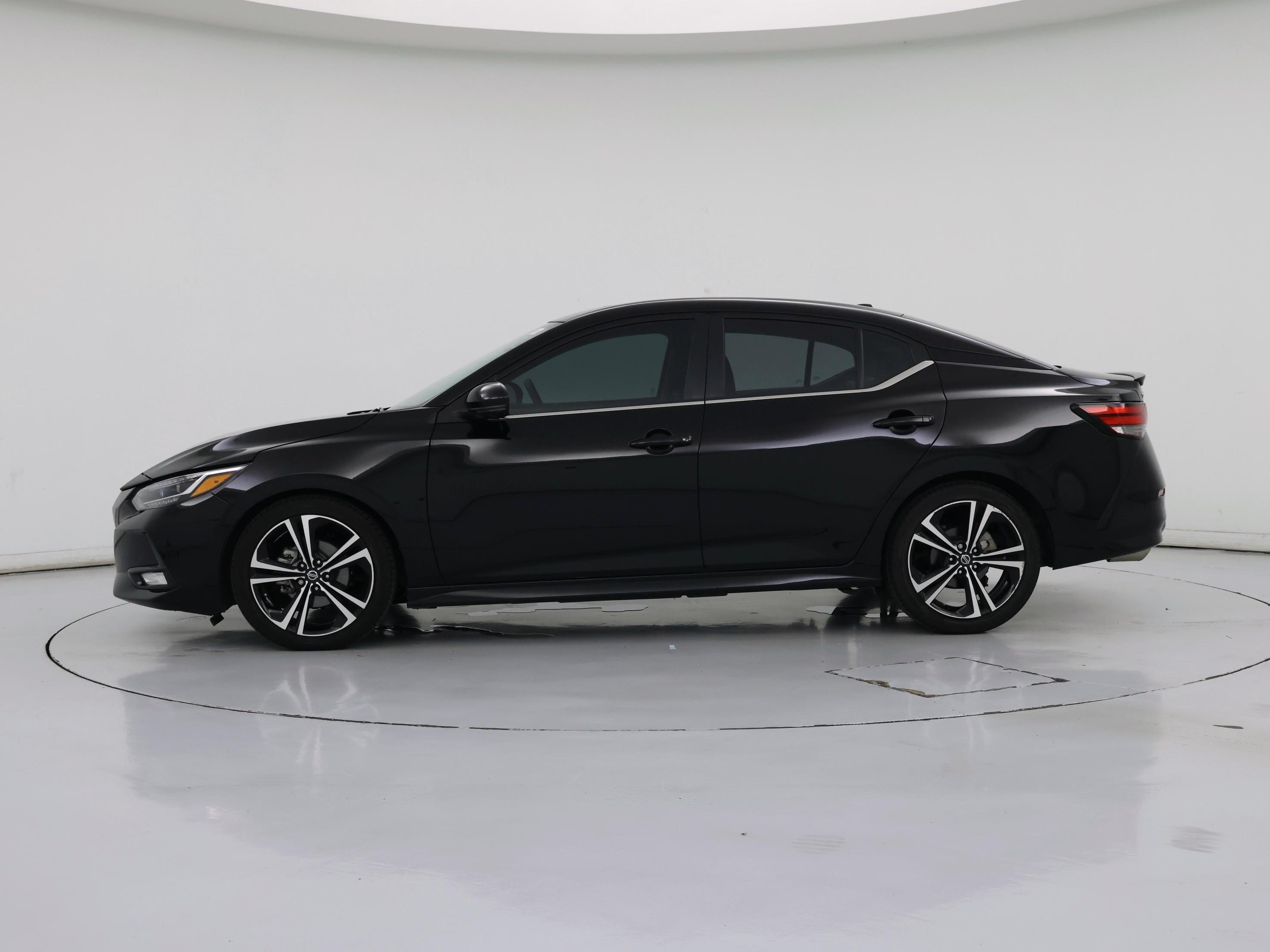 Thumbnail: 2023 Nissan Sentra - 3