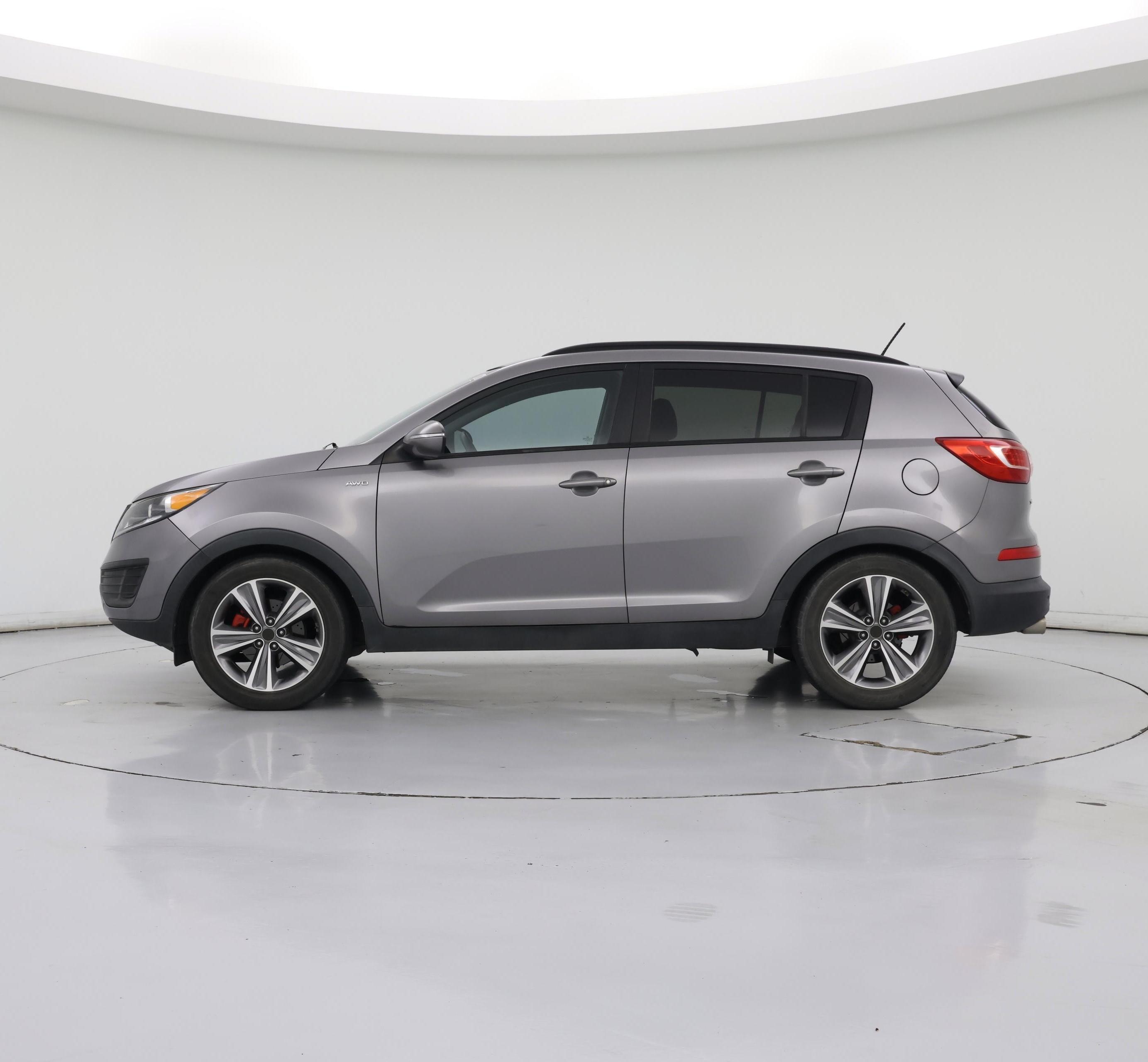 Thumbnail: 2013 Kia Sportage - 3