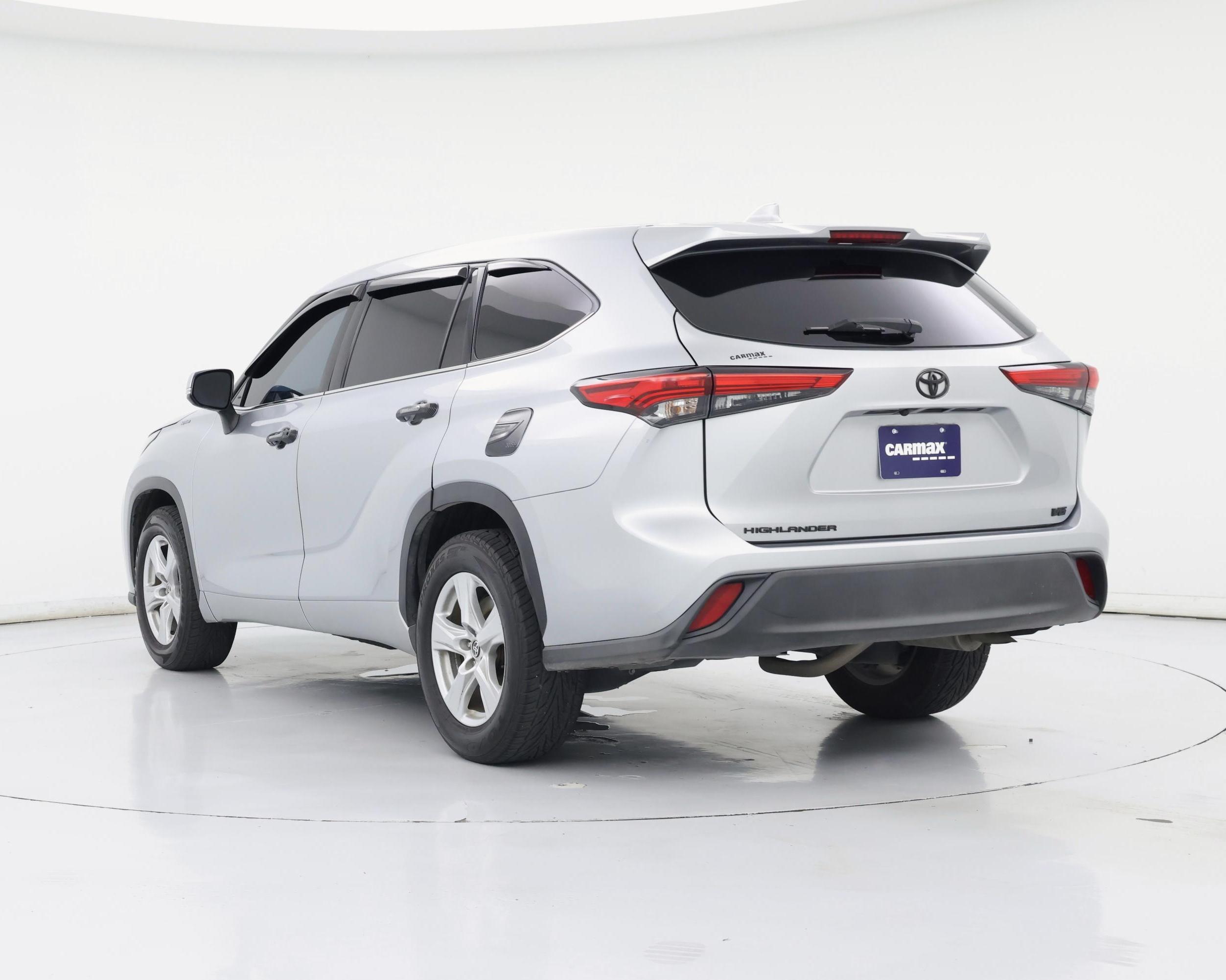 Thumbnail: 2021 Toyota Highlander - 2