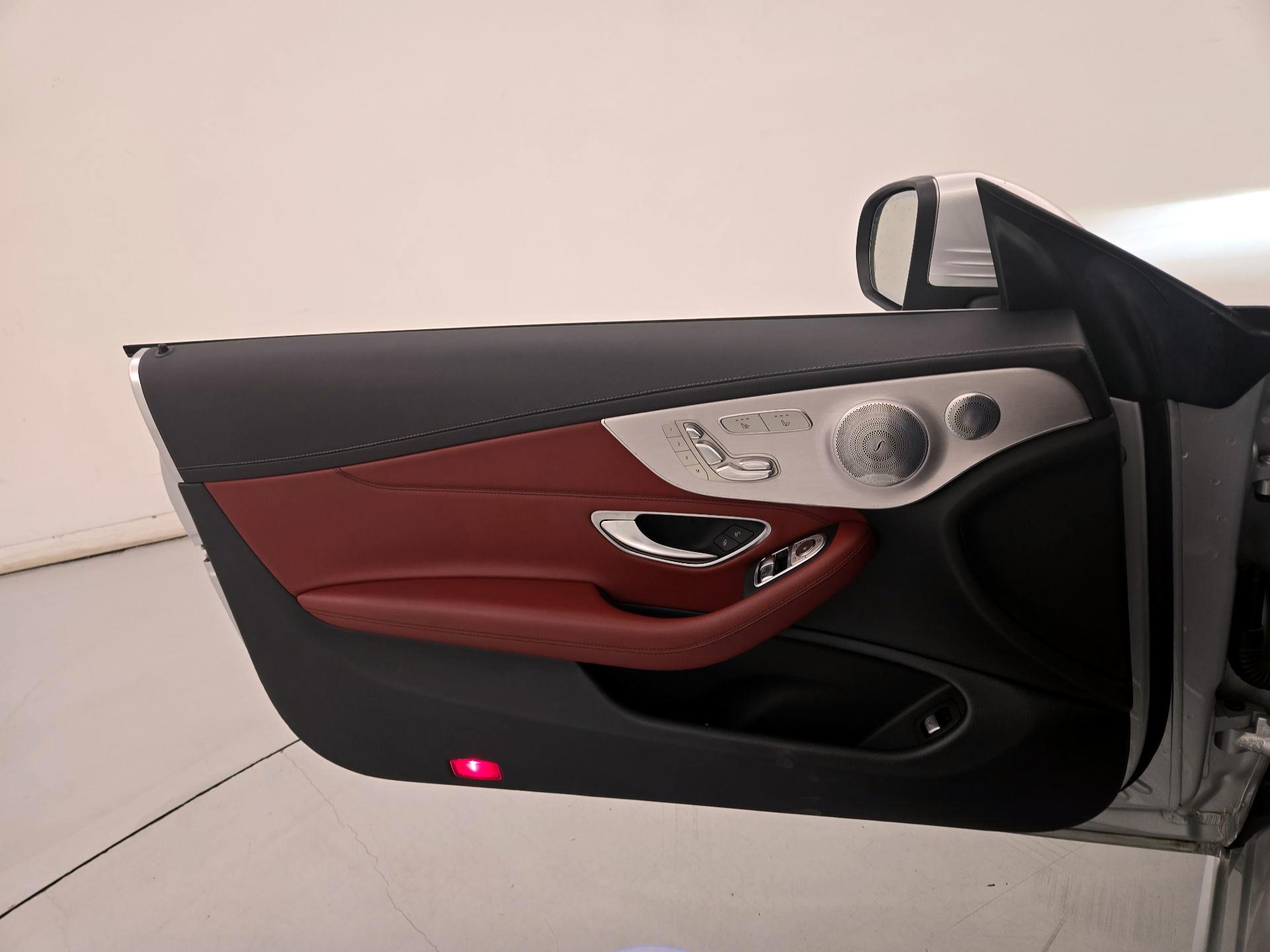 Thumbnail: 2020 Mercedes-Benz C-Class - 12