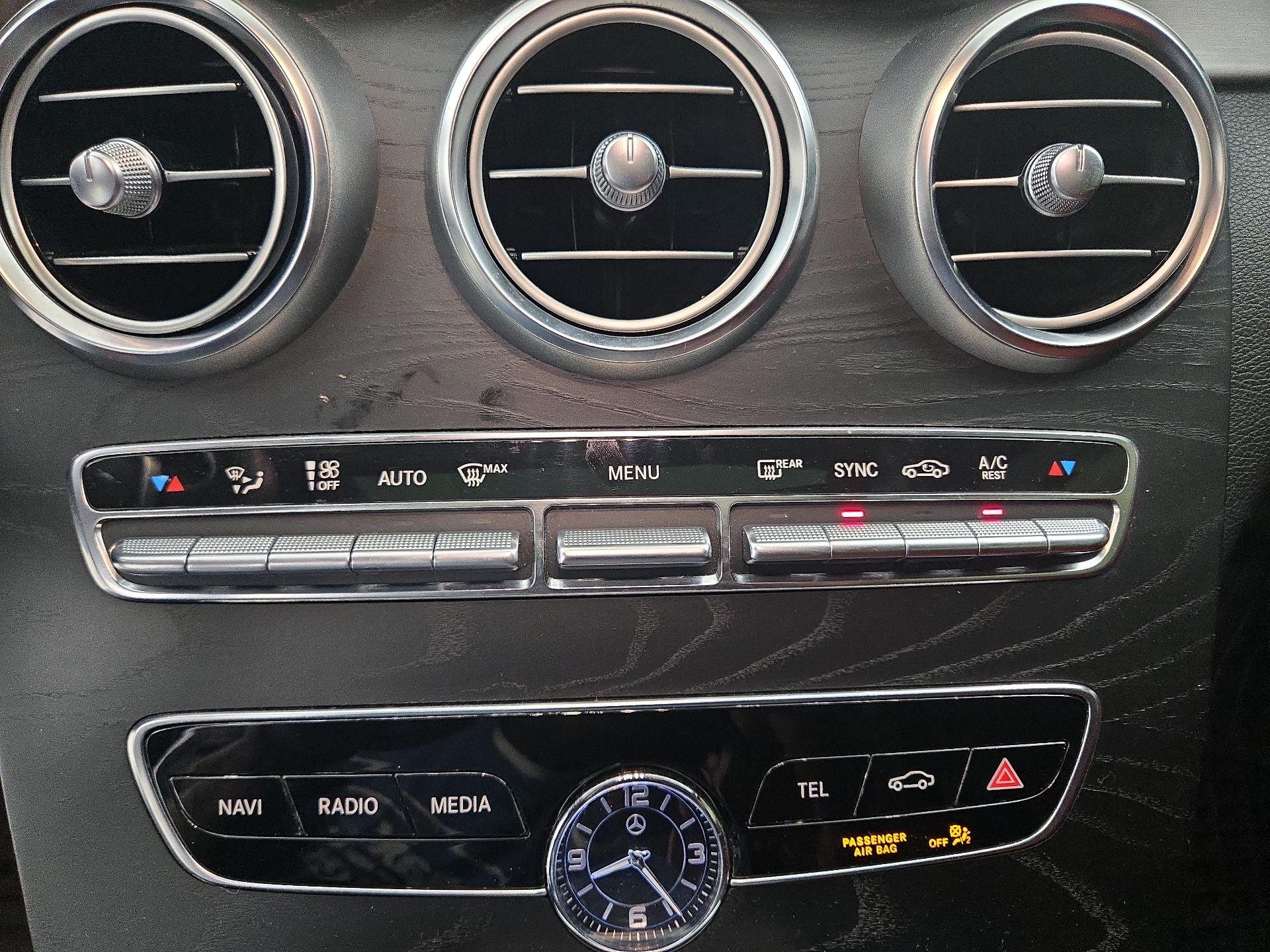 Thumbnail: 2020 Mercedes-Benz C-Class - 16