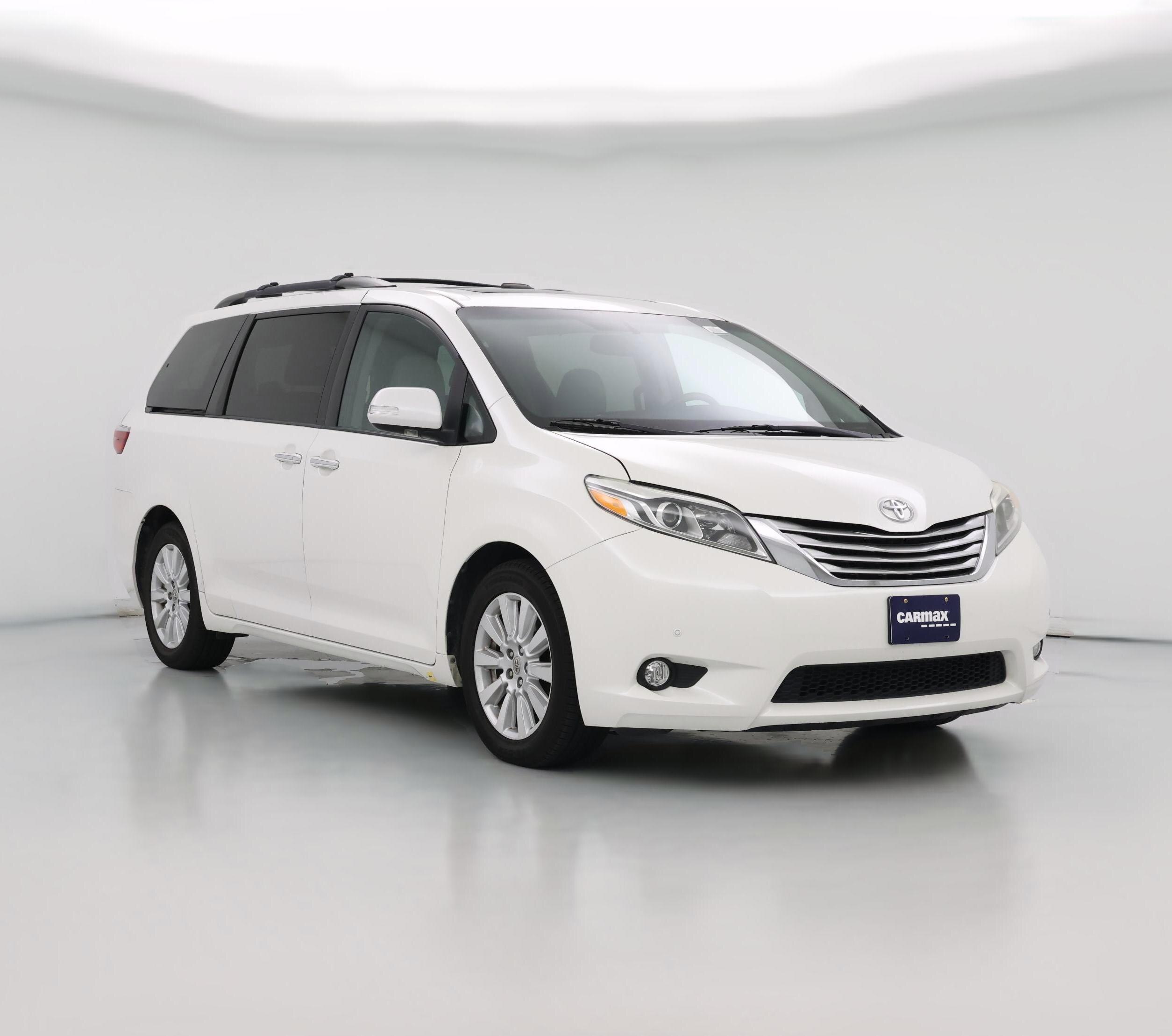 Thumbnail: 2017 Toyota Sienna - 1