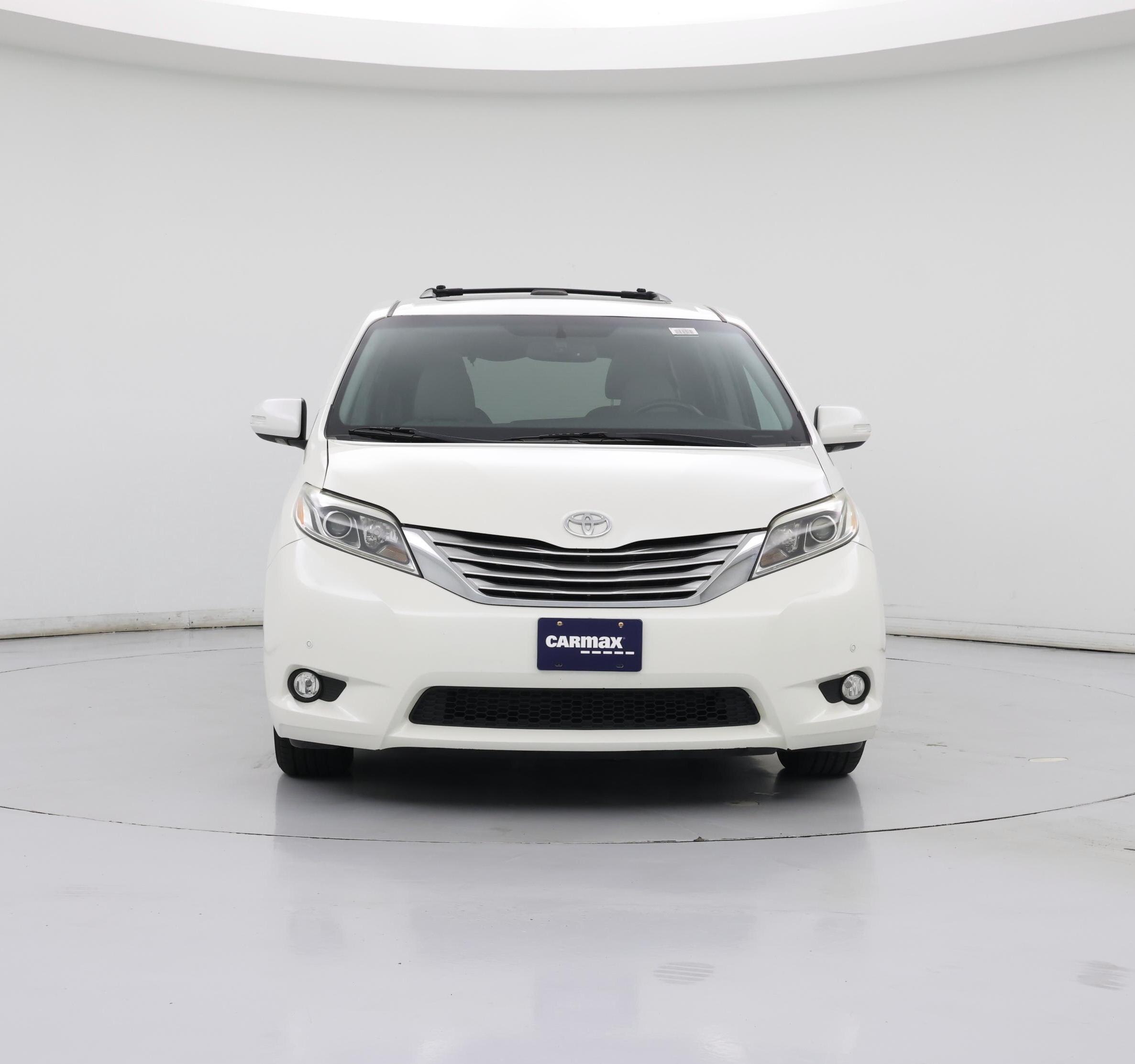 Thumbnail: 2017 Toyota Sienna - 5