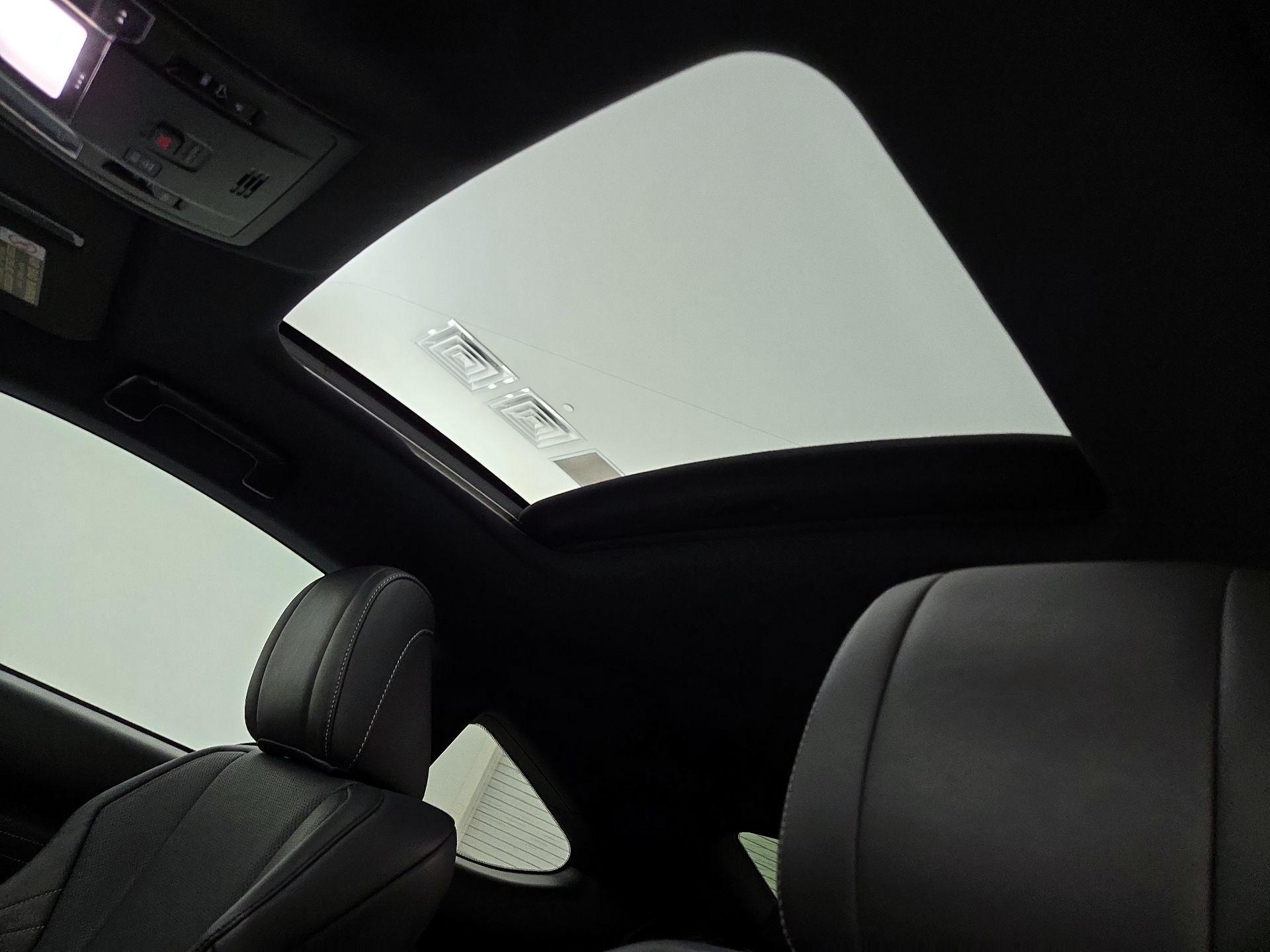 Thumbnail: 2015 Lexus RC - 20