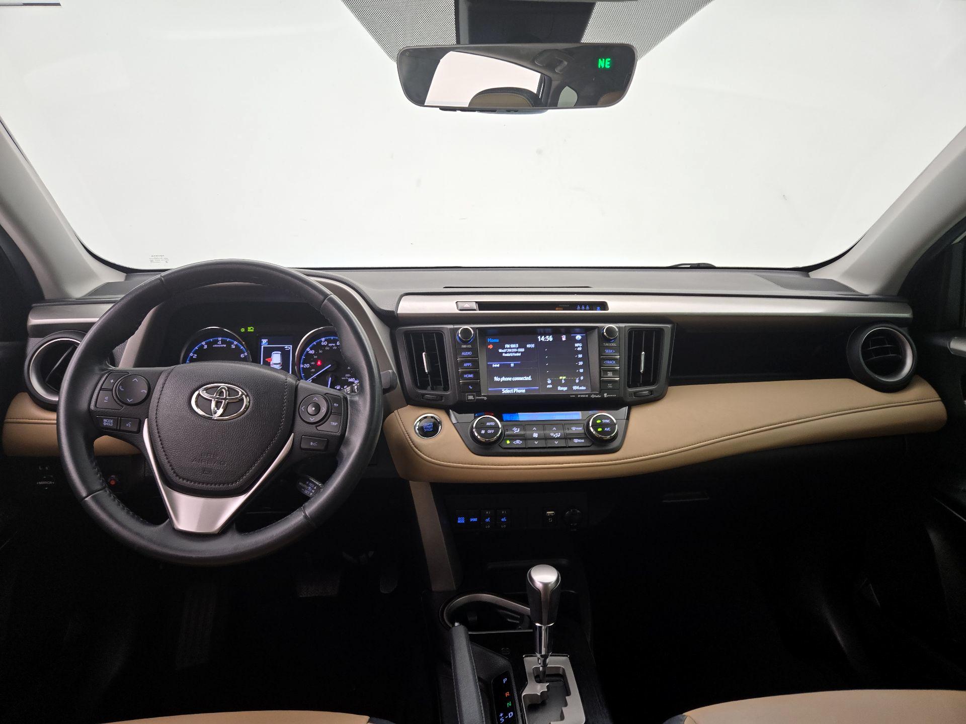 Thumbnail: 2018 Toyota RAV4 - 9