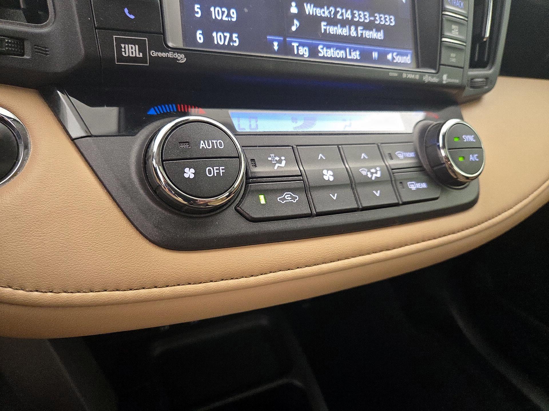 Thumbnail: 2018 Toyota RAV4 - 16