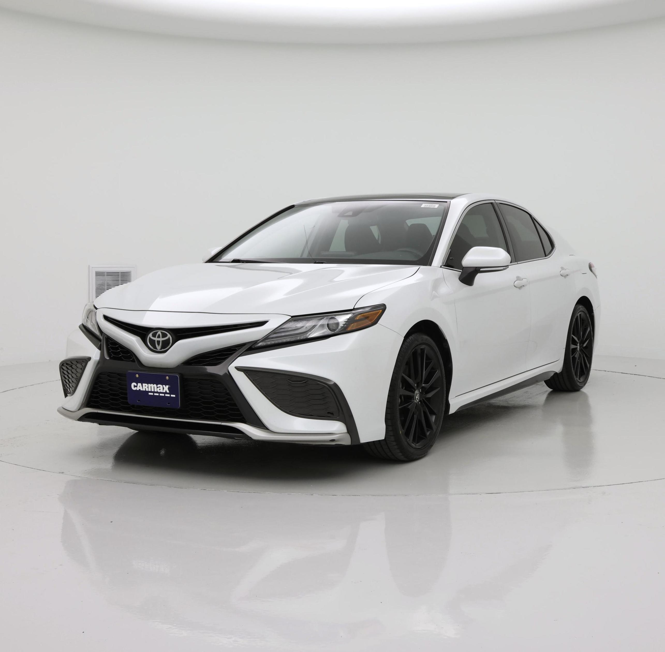 Thumbnail: 2021 Toyota Camry - 4