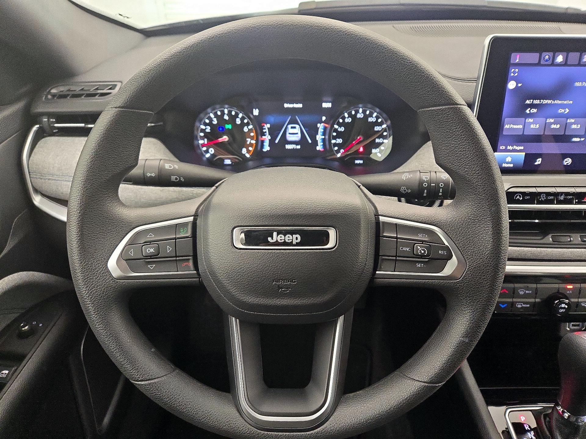 Thumbnail: 2023 Jeep Compass - 10