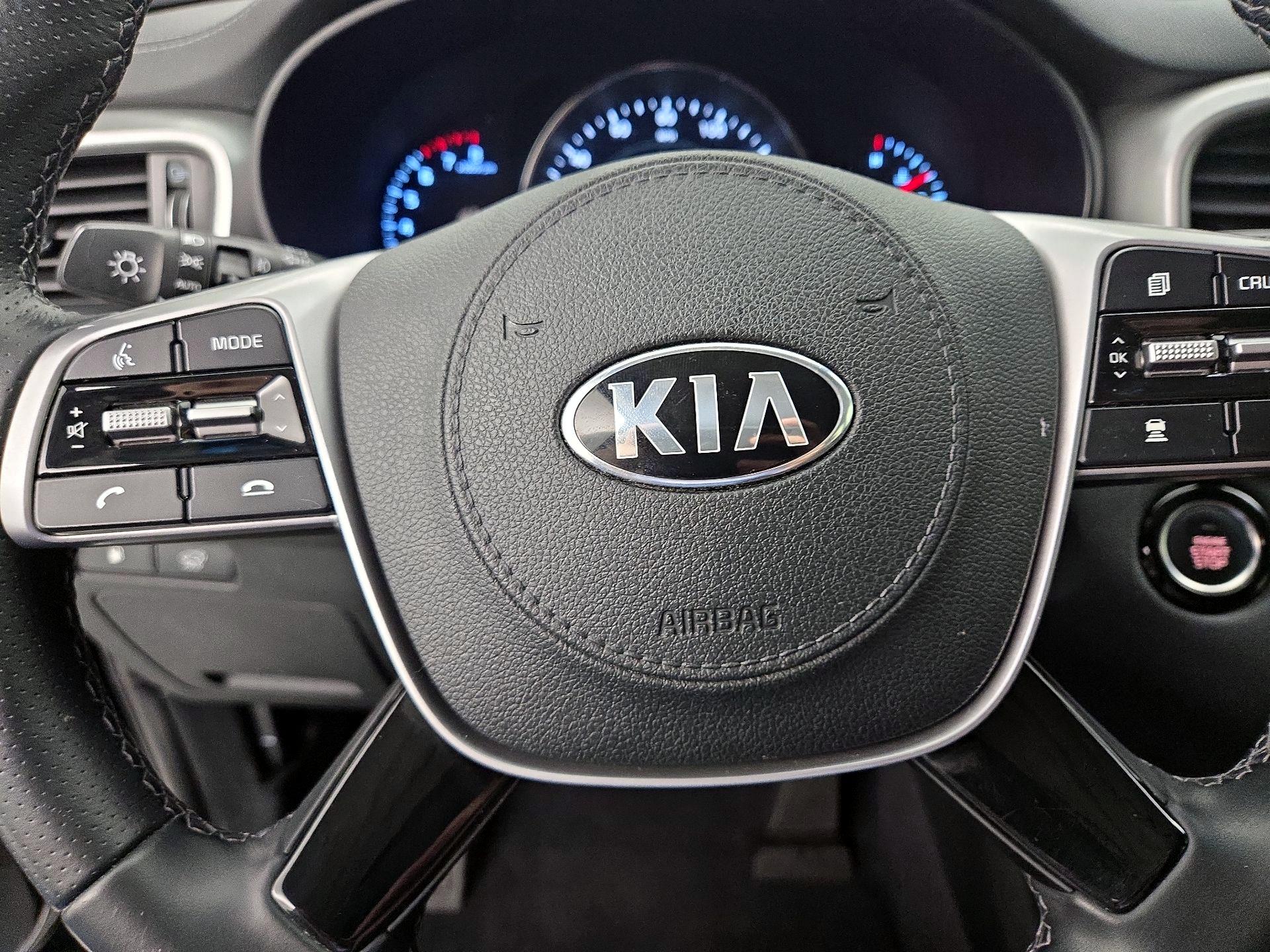 Thumbnail: 2020 Kia Sorento - 11