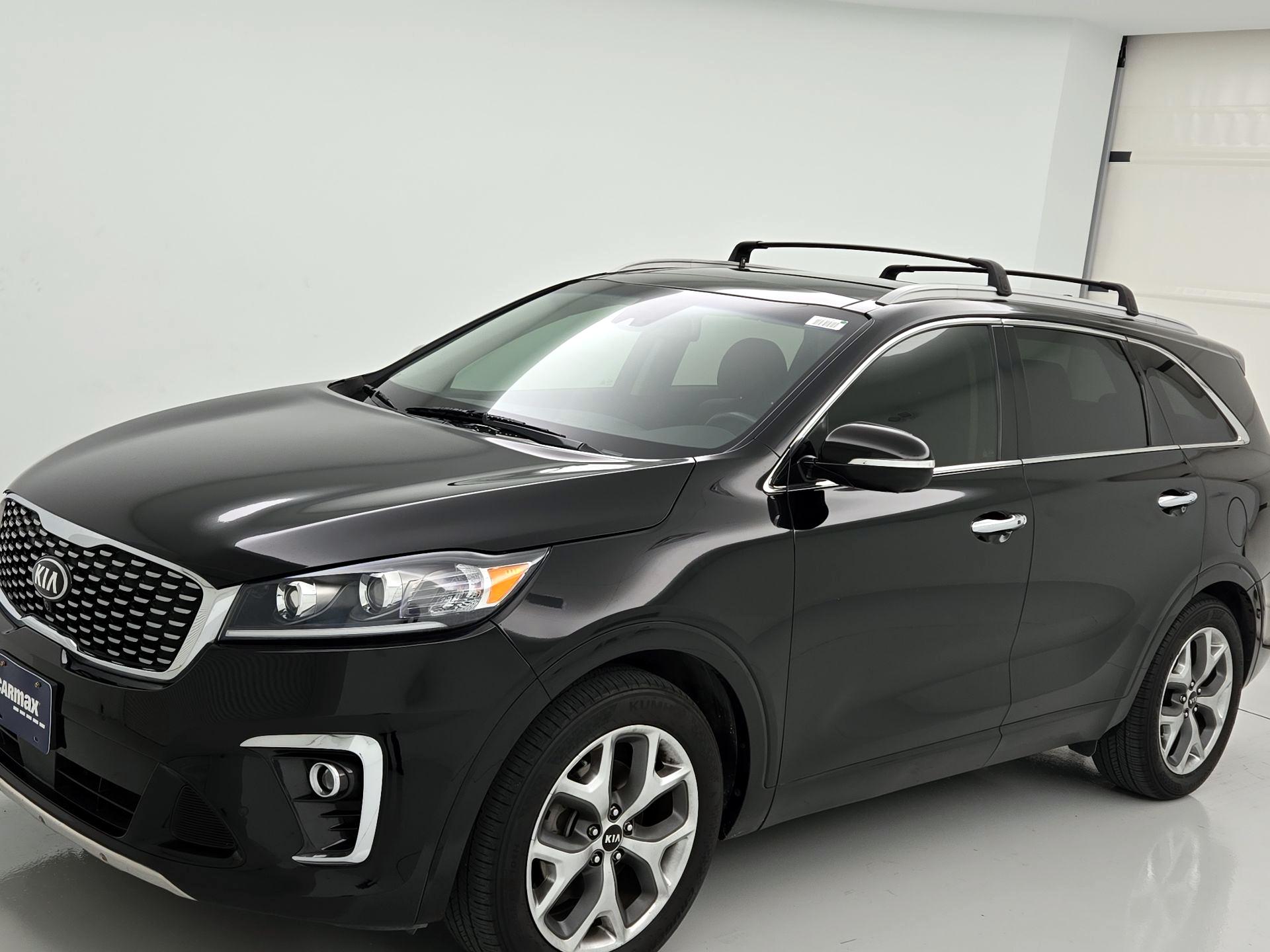 Thumbnail: 2020 Kia Sorento - 3