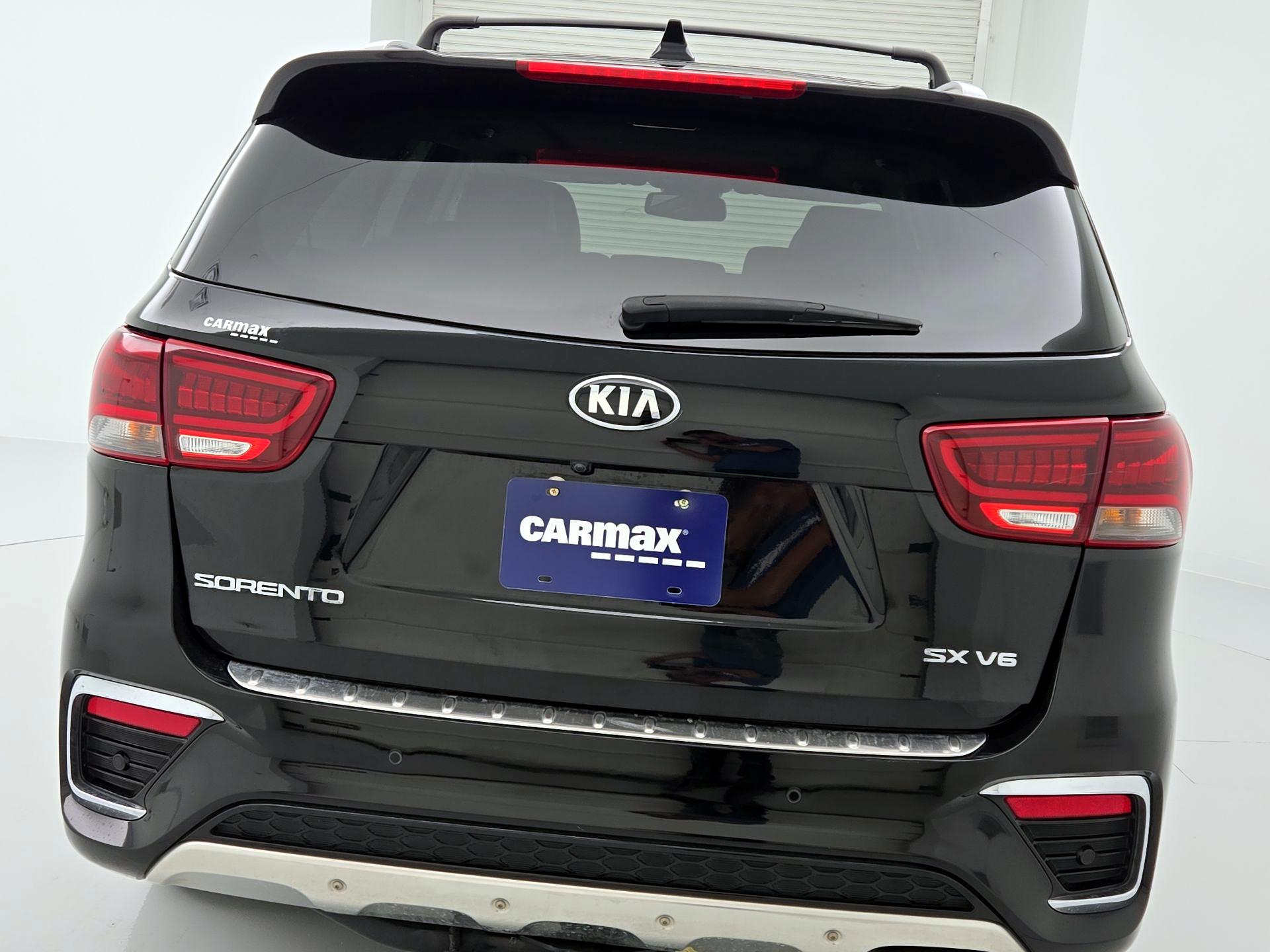 Thumbnail: 2020 Kia Sorento - 6