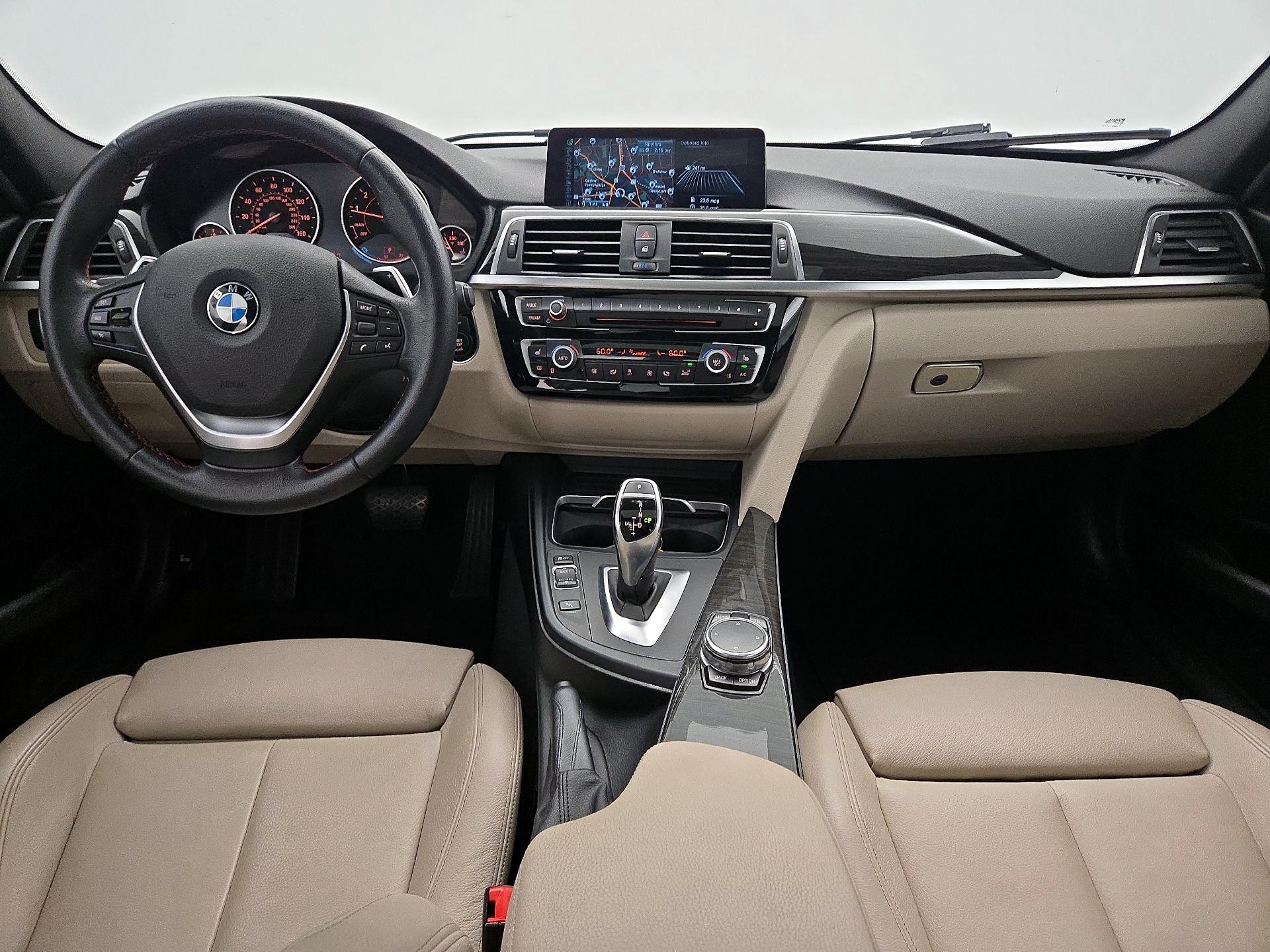 Thumbnail: 2016 BMW 3 Series - 9