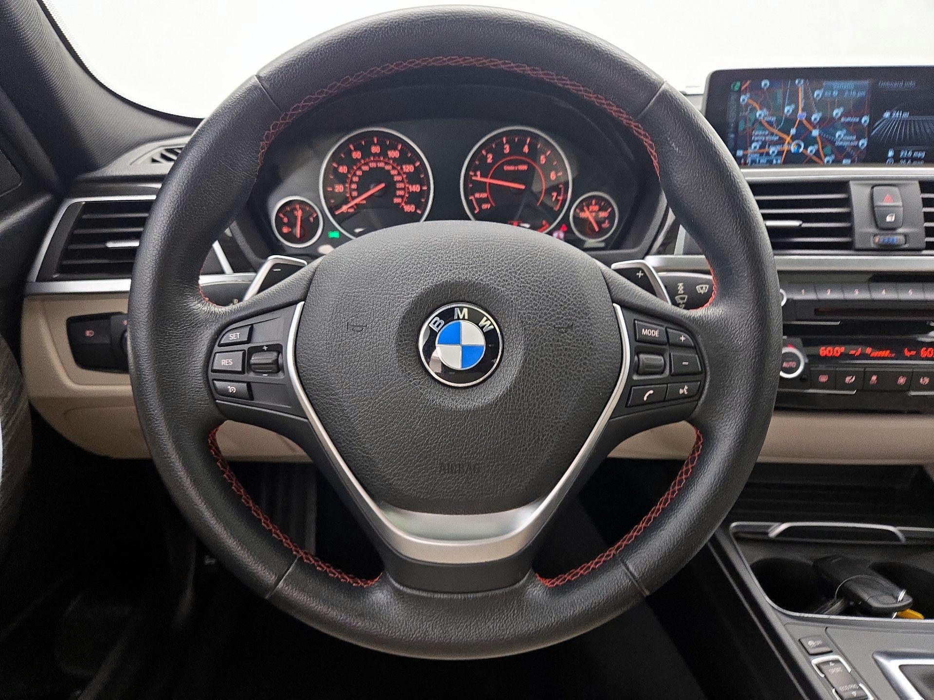 Thumbnail: 2016 BMW 3 Series - 10