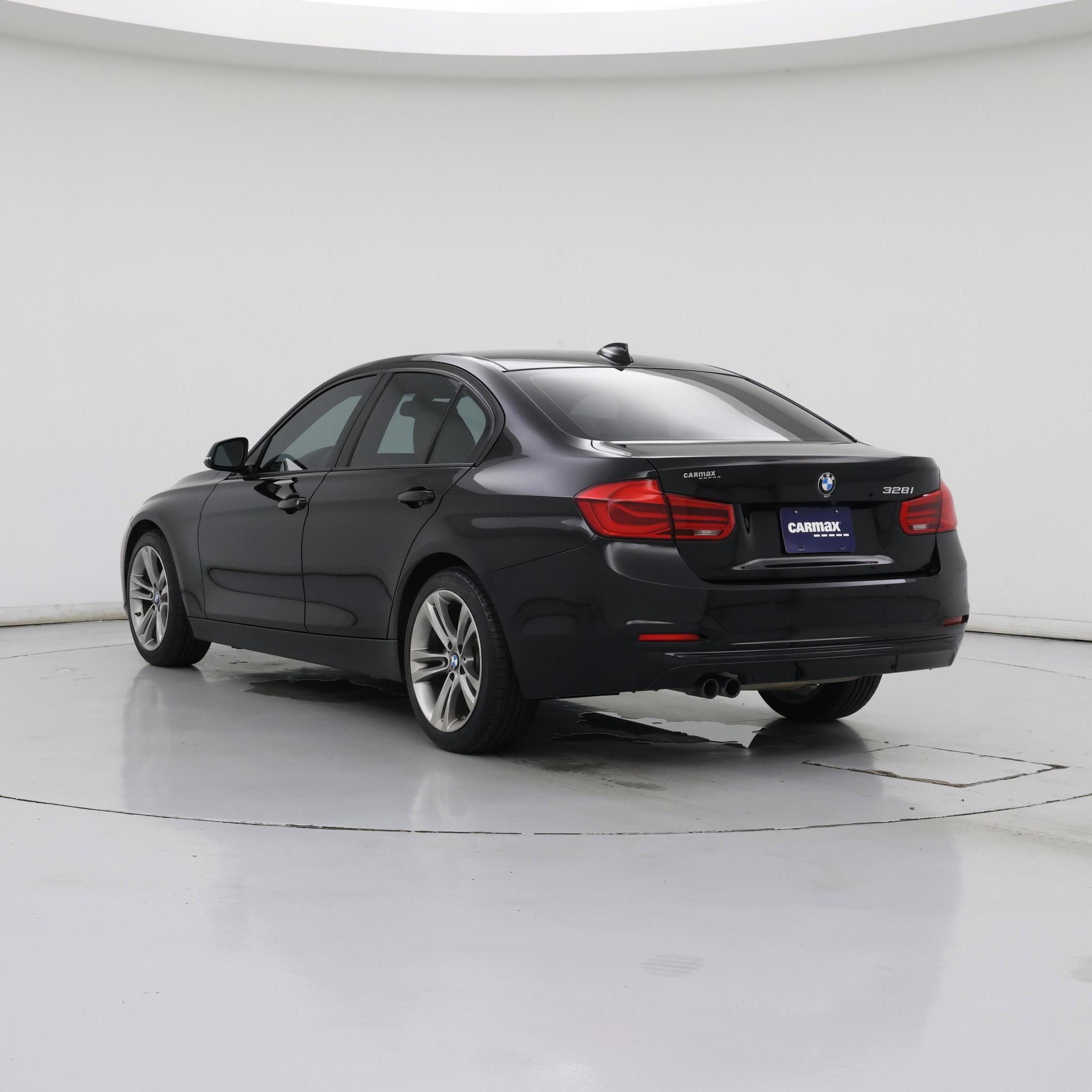 Thumbnail: 2016 BMW 3 Series - 2