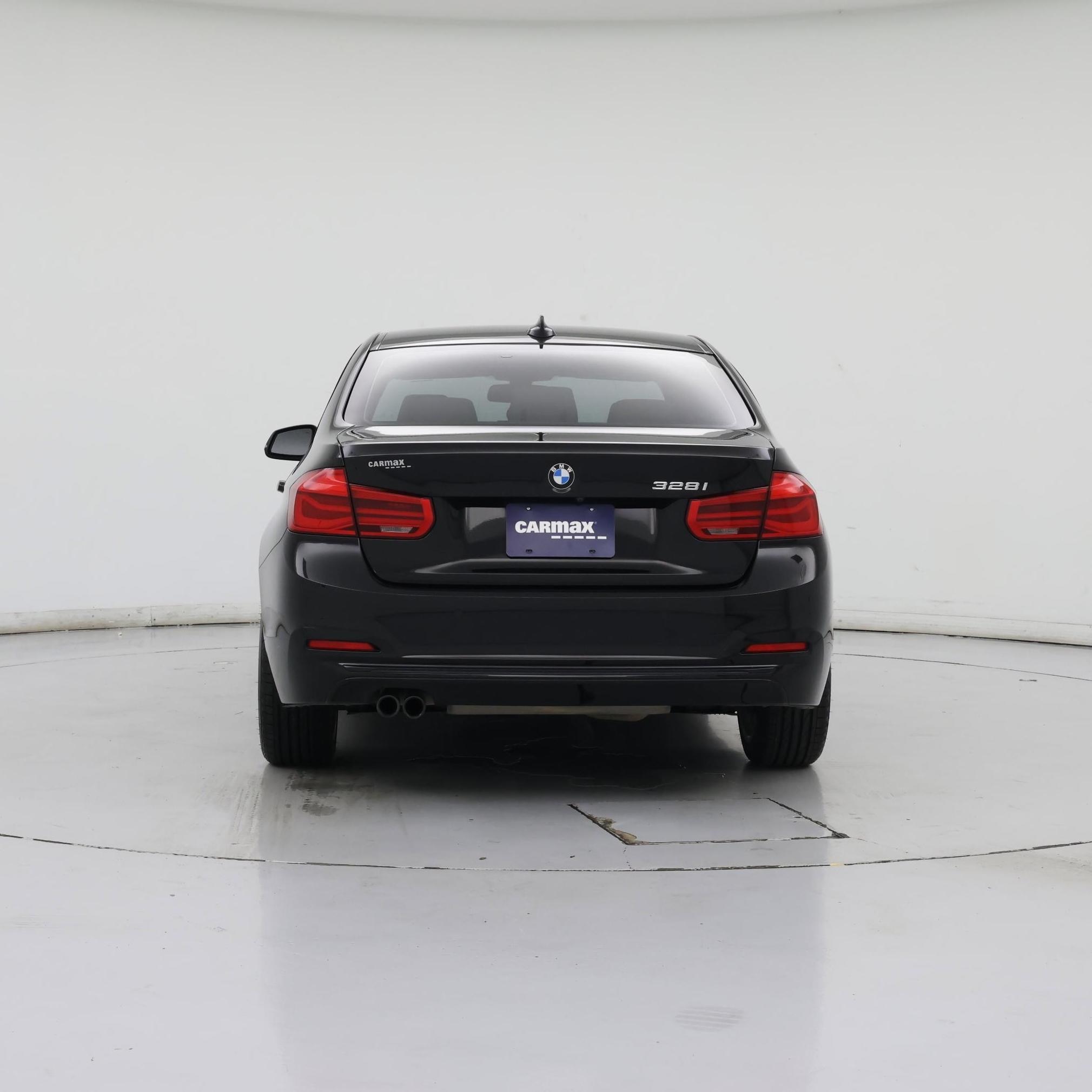 Thumbnail: 2016 BMW 3 Series - 6