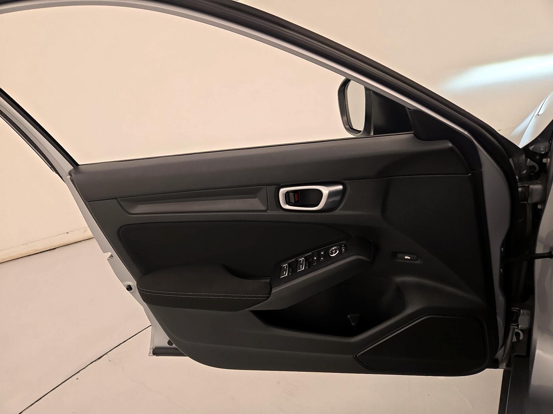 Thumbnail: 2023 Honda Civic - 12
