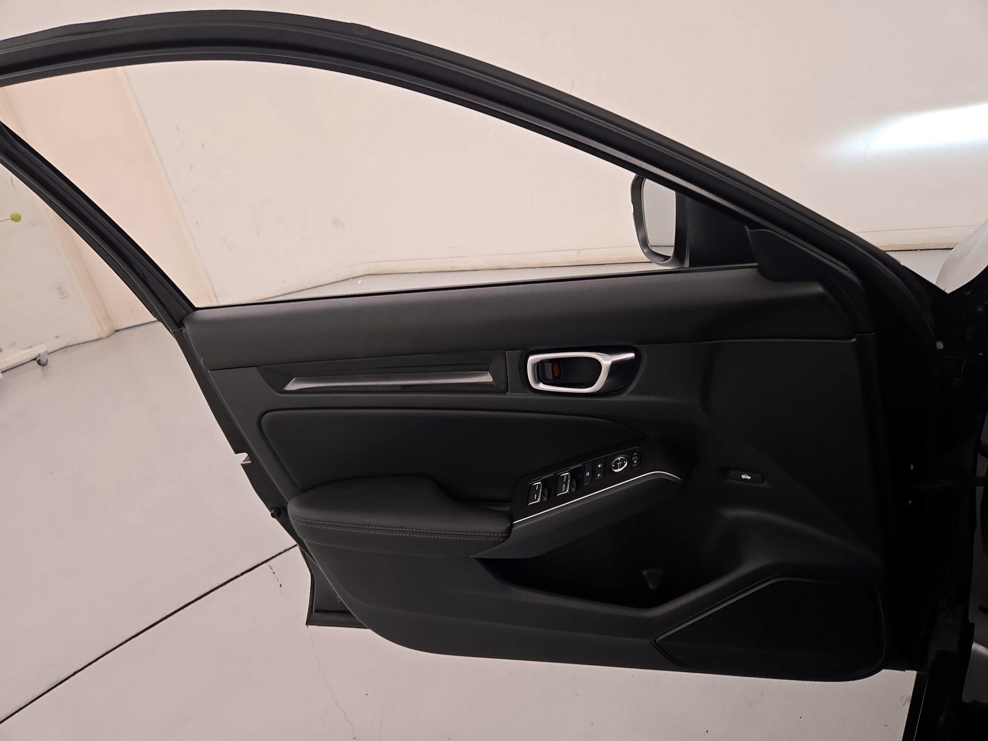 Thumbnail: 2022 Honda Civic - 12