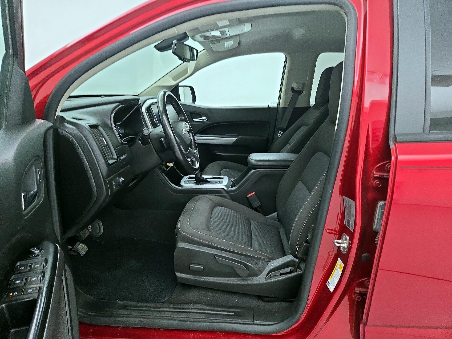 Thumbnail: 2021 Chevrolet Colorado - 11