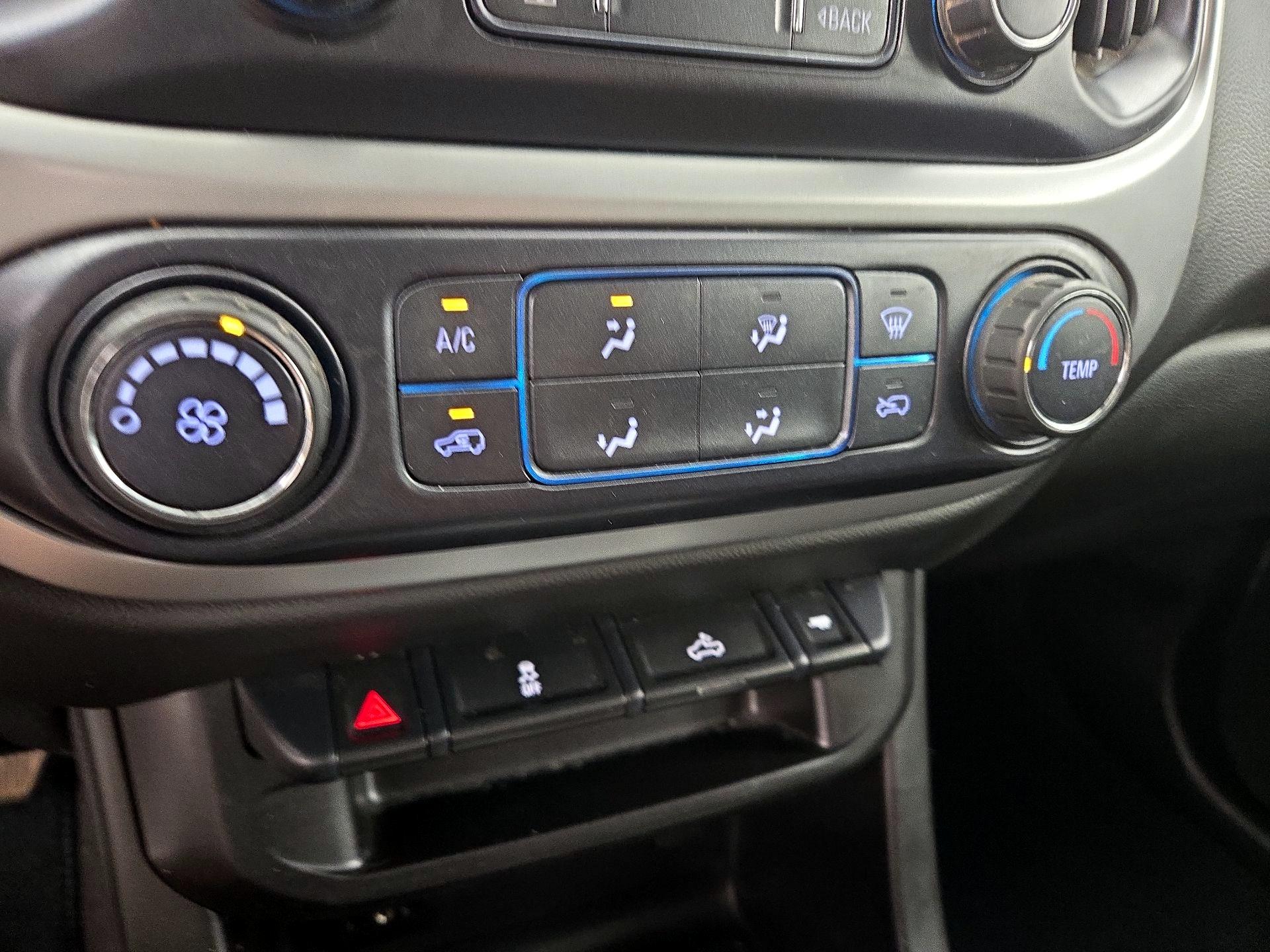 Thumbnail: 2021 Chevrolet Colorado - 16