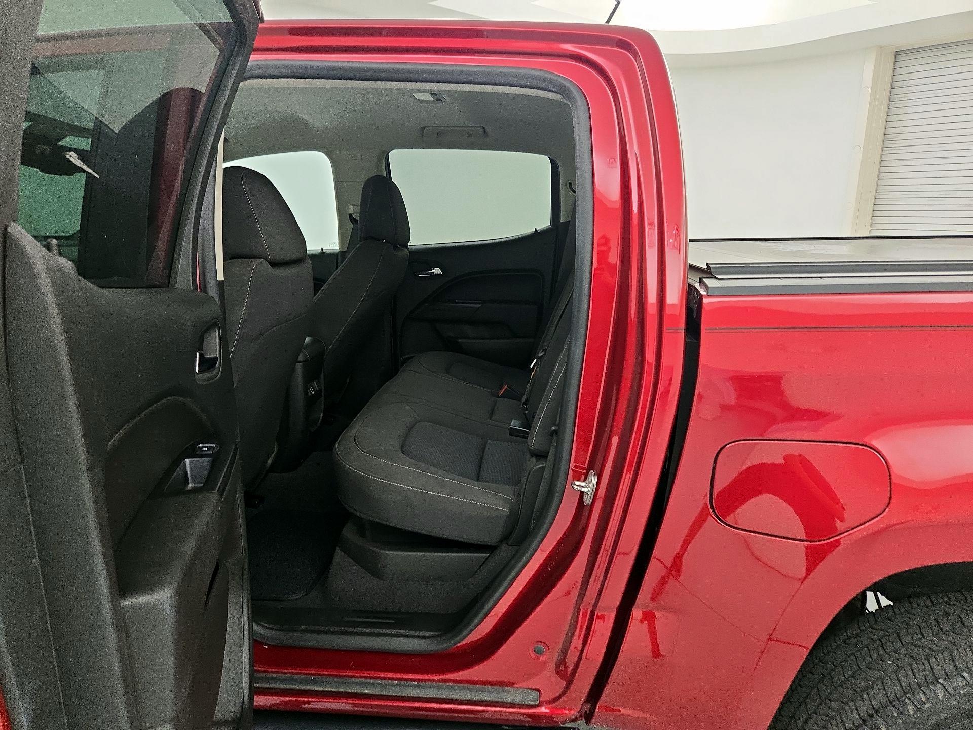 Thumbnail: 2021 Chevrolet Colorado - 19