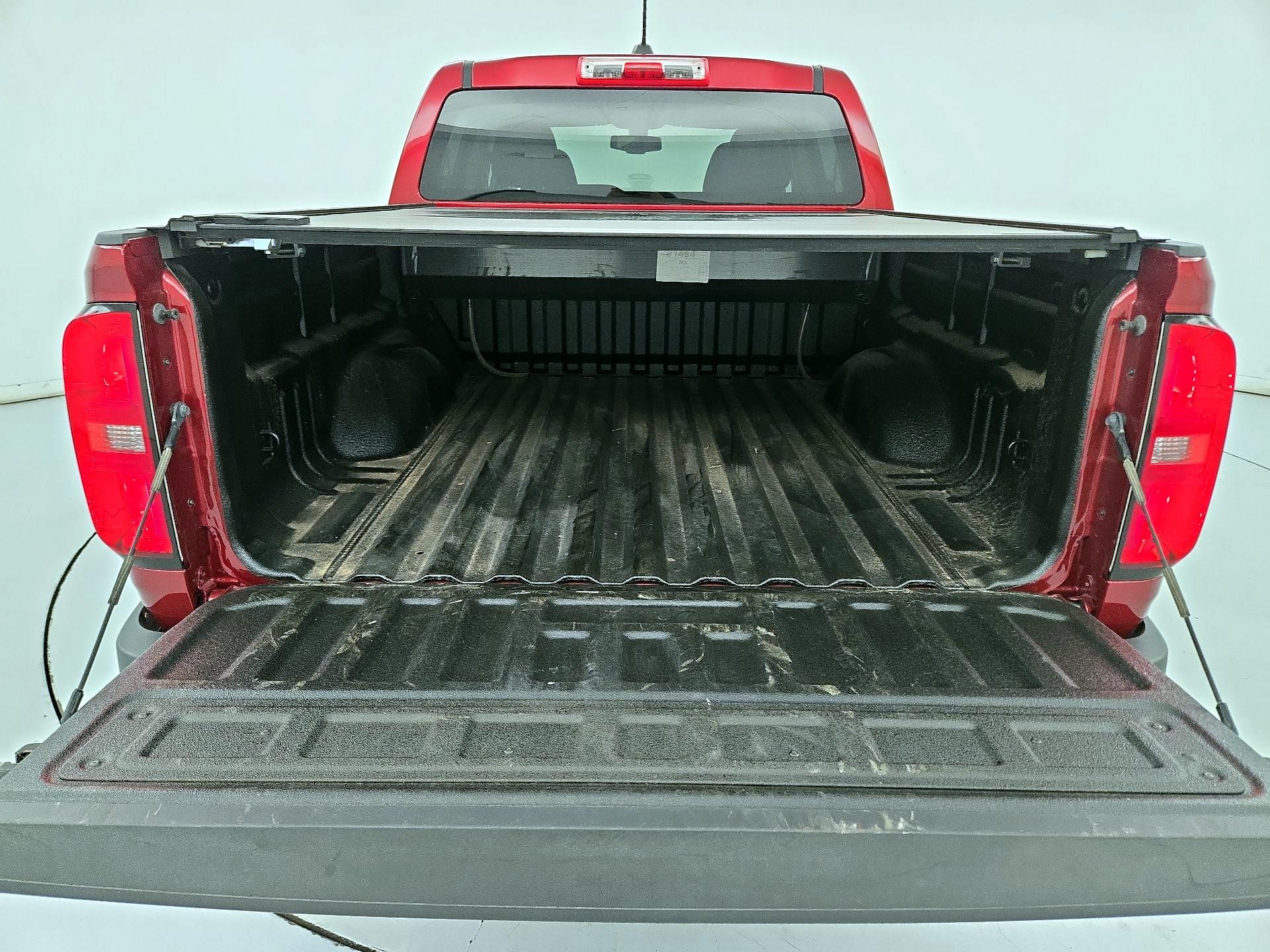 Thumbnail: 2021 Chevrolet Colorado - 20