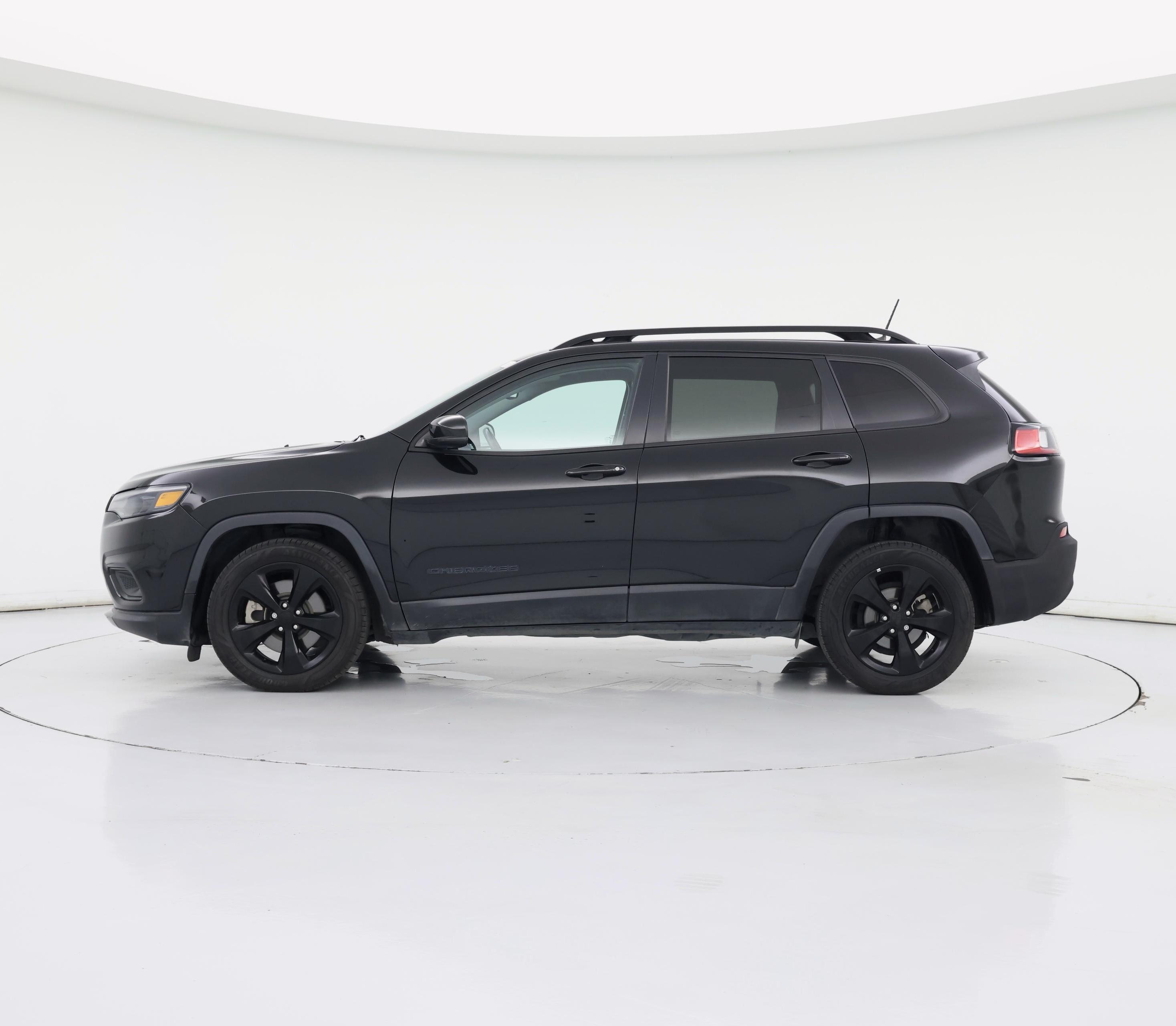 Thumbnail: 2021 Jeep Cherokee - 3