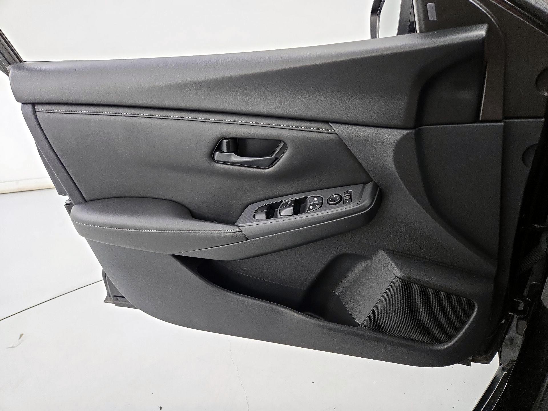 Thumbnail: 2024 Nissan Sentra - 12