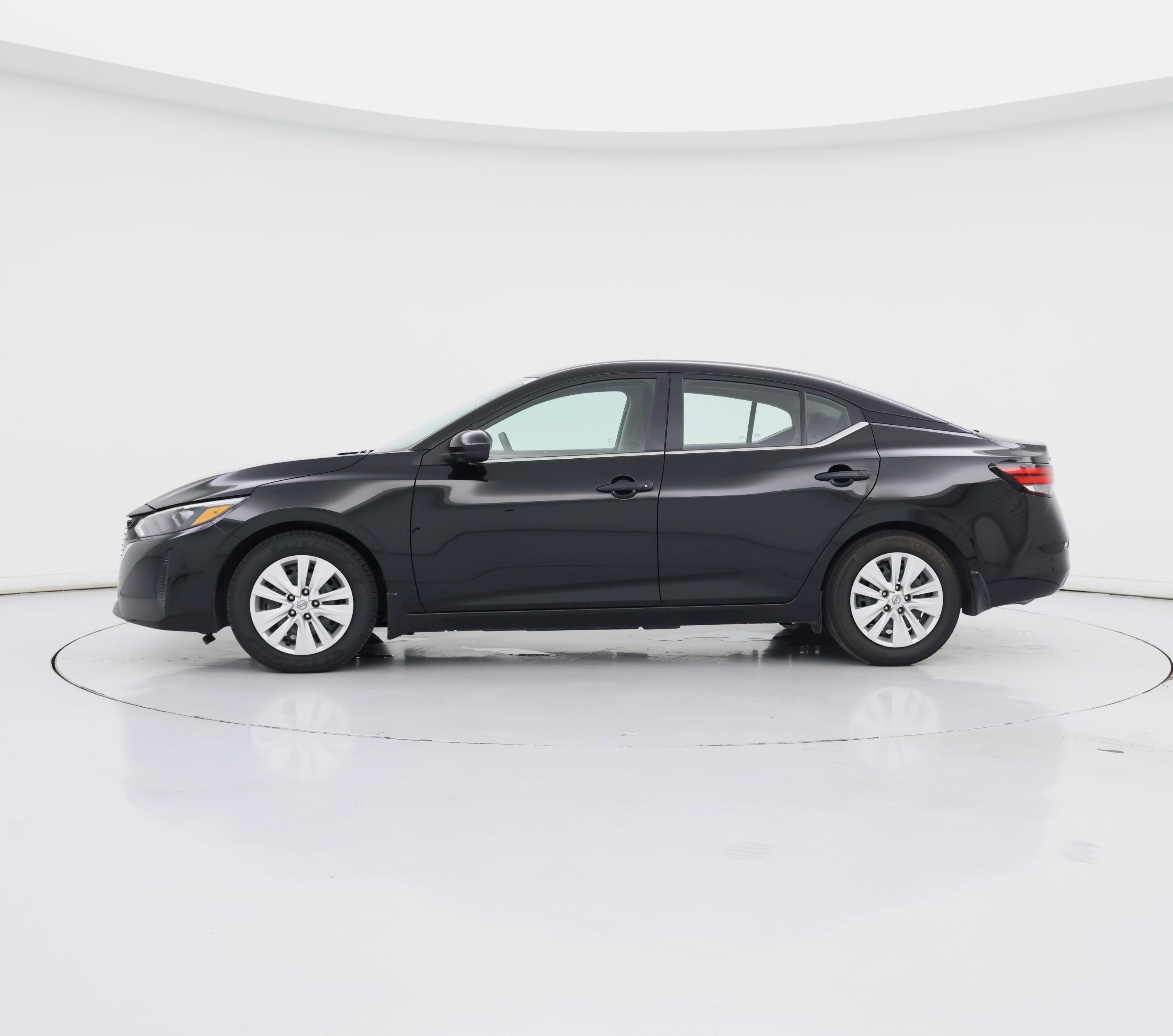 Thumbnail: 2024 Nissan Sentra - 3