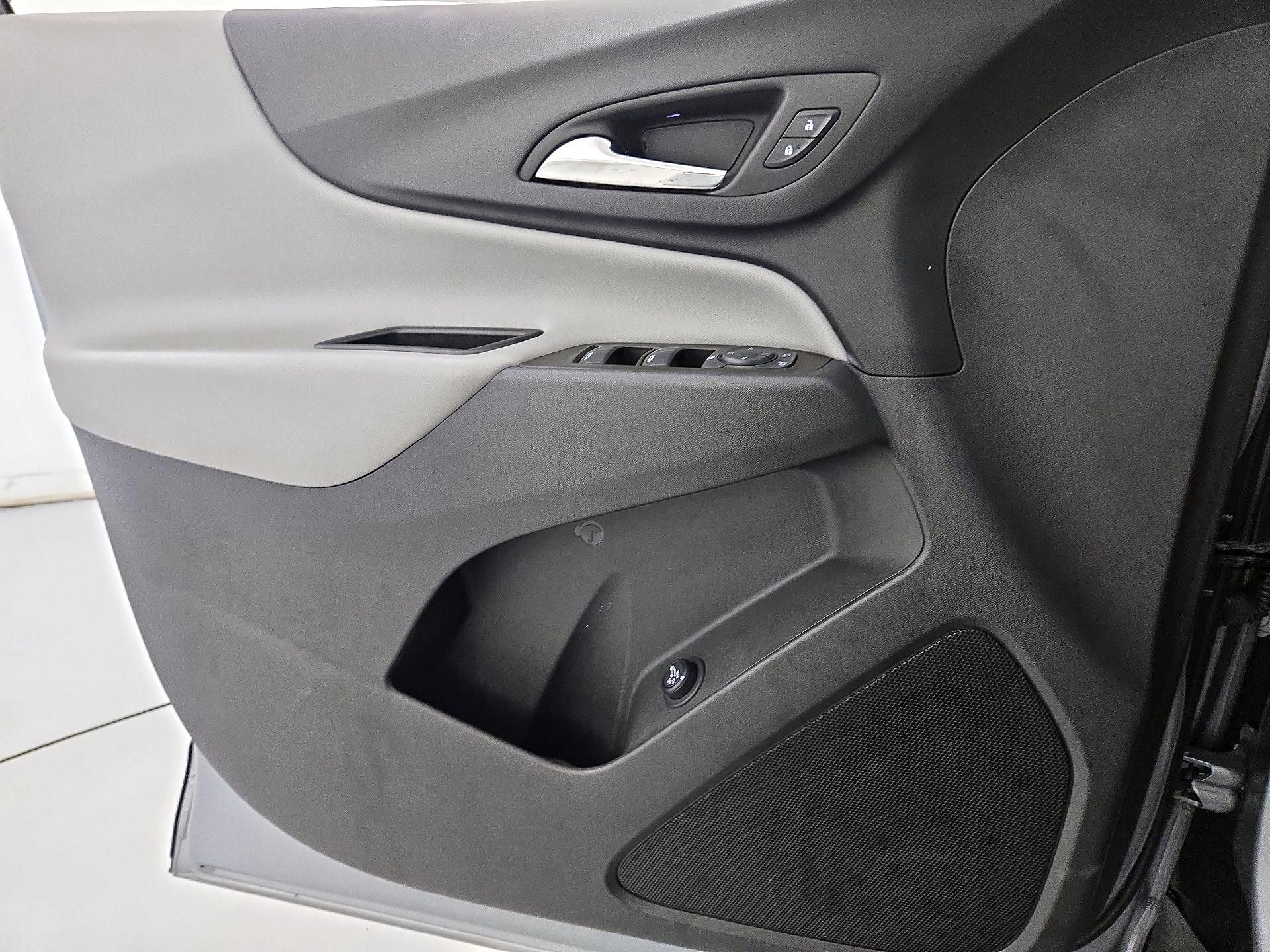 Thumbnail: 2023 Chevrolet Equinox - 12