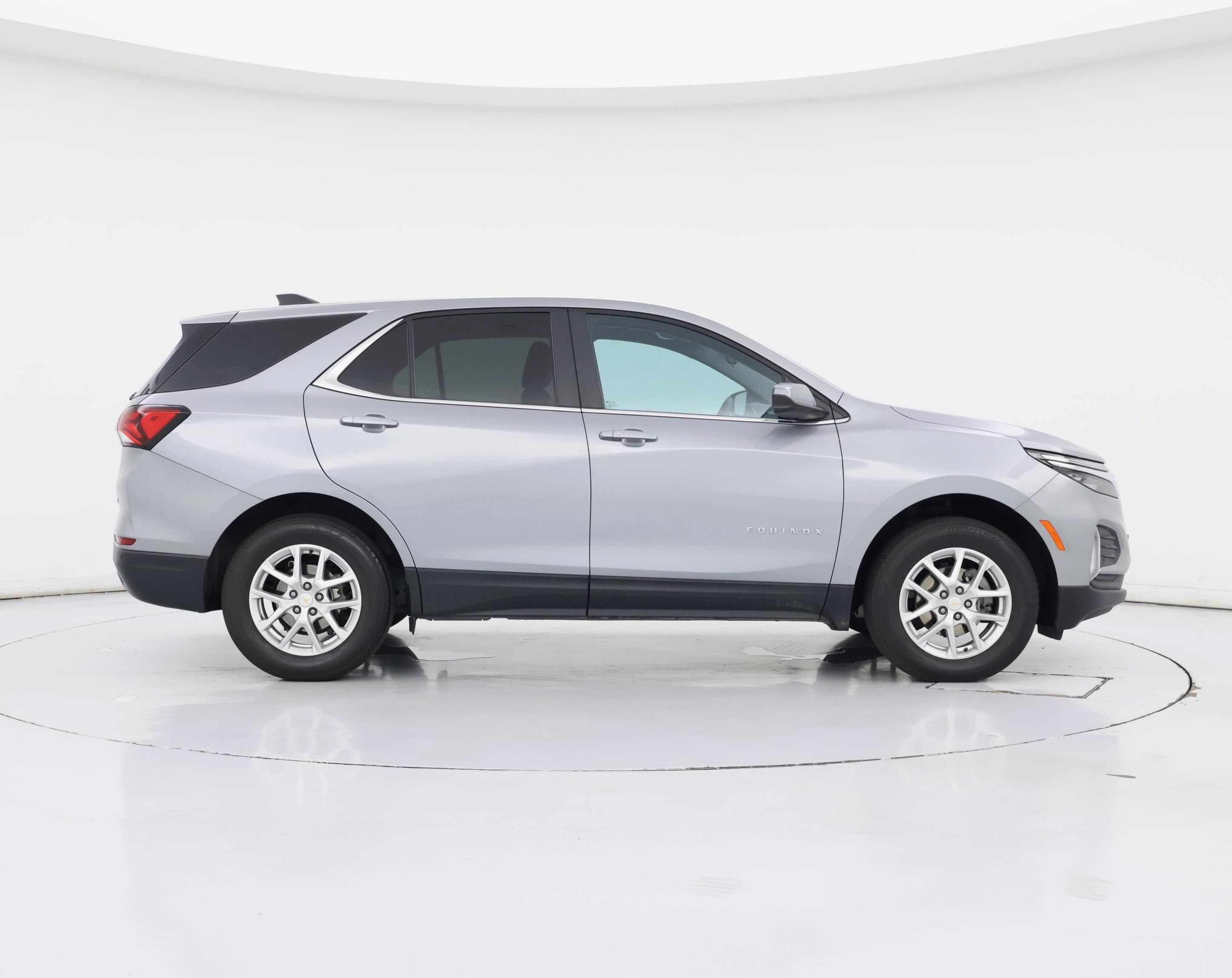 Thumbnail: 2023 Chevrolet Equinox - 7