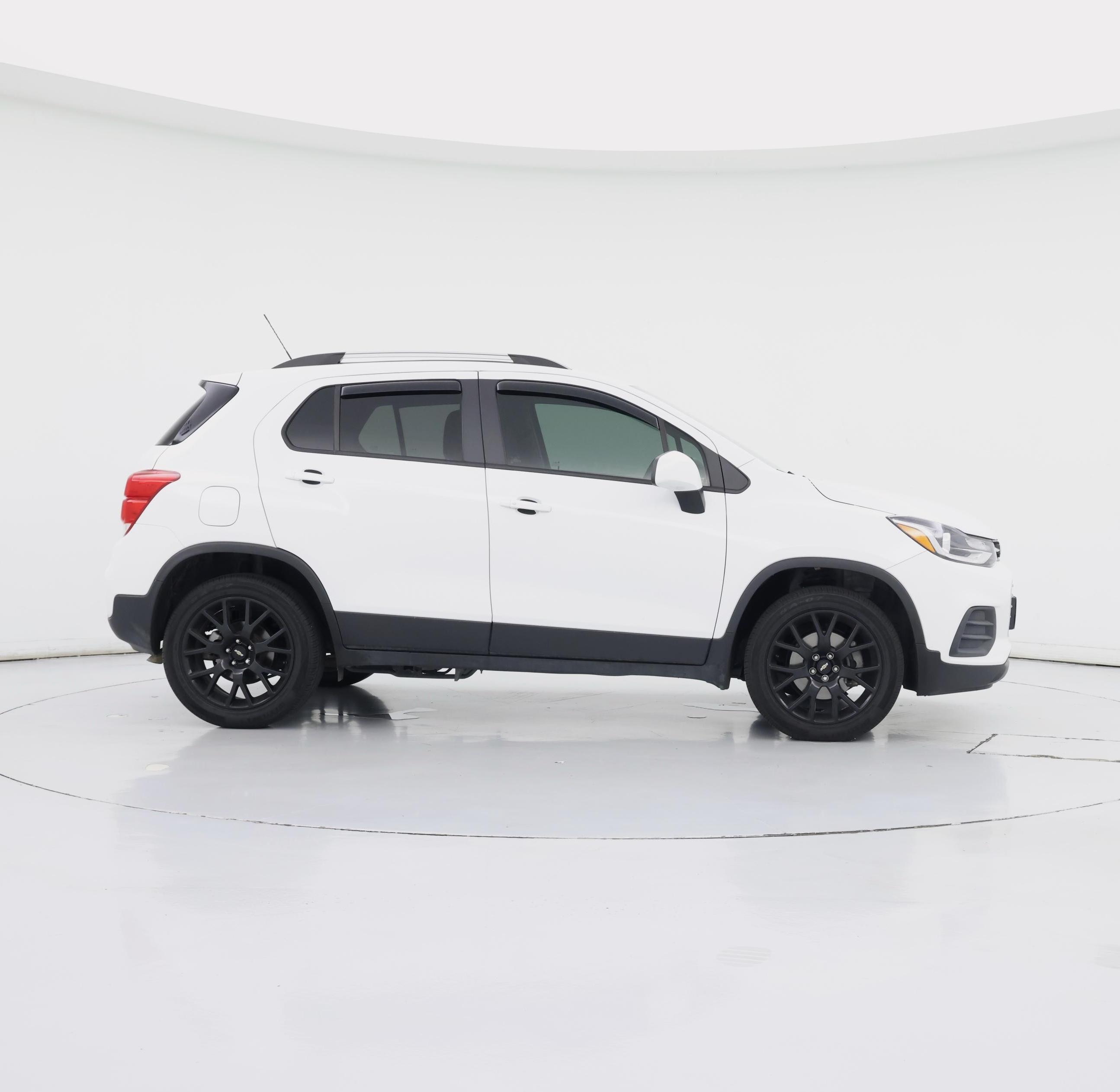 Thumbnail: 2022 Chevrolet Trax - 7