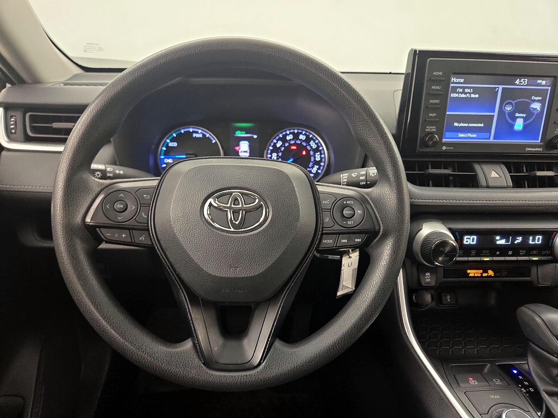 Thumbnail: 2020 Toyota RAV4 - 10
