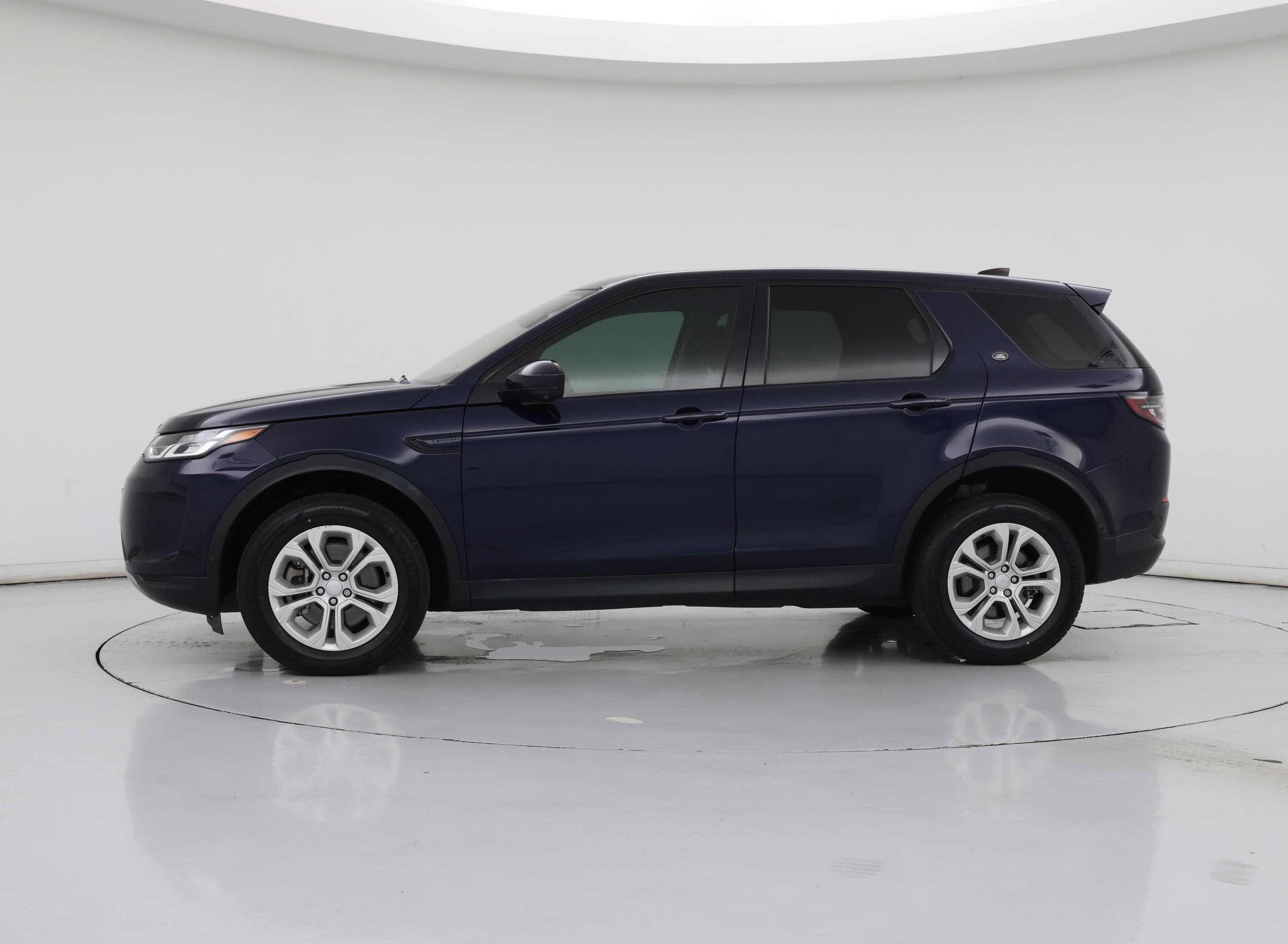 Thumbnail: 2021 Land Rover Discovery Sport - 3