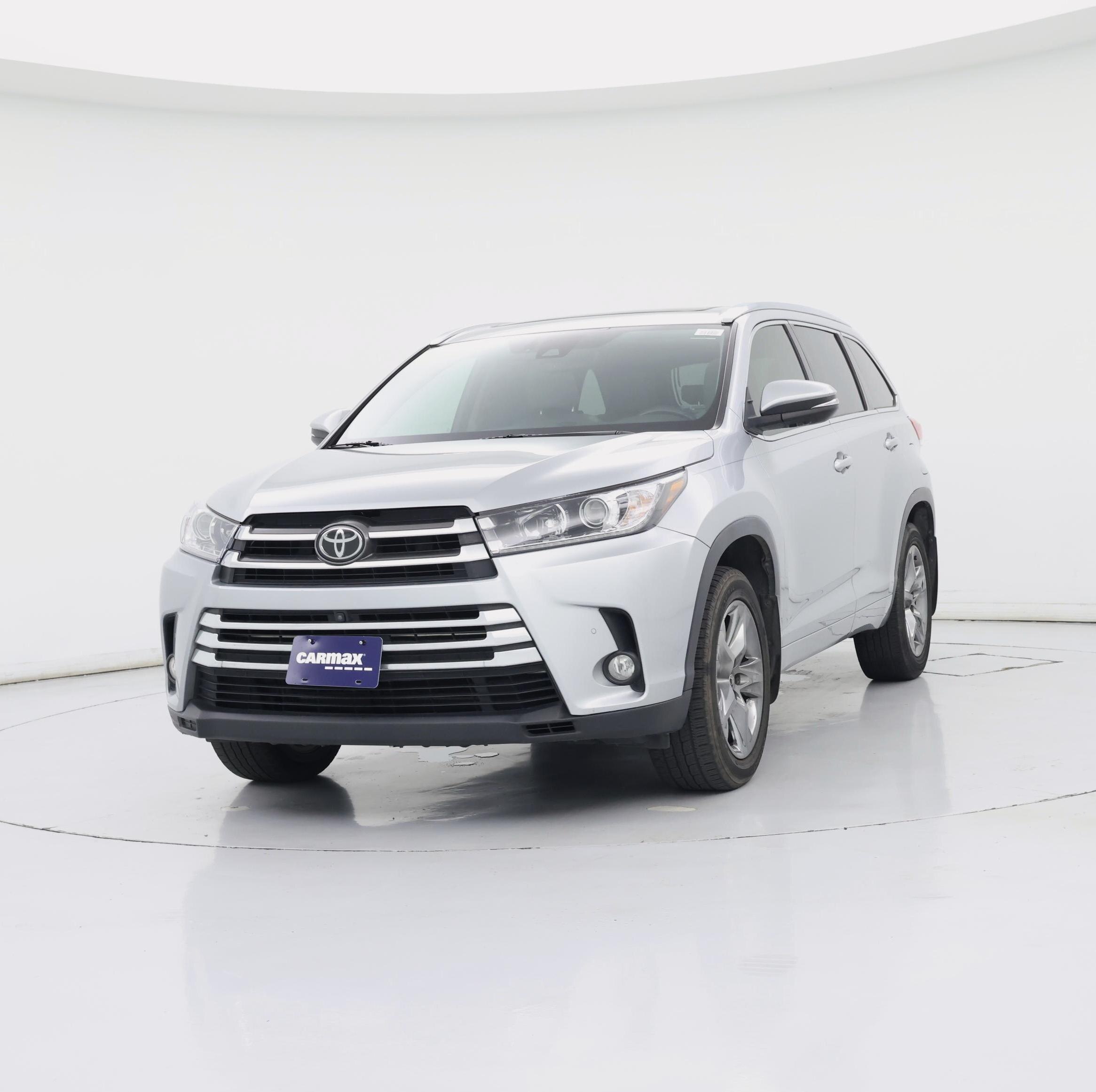 Thumbnail: 2017 Toyota Highlander - 4
