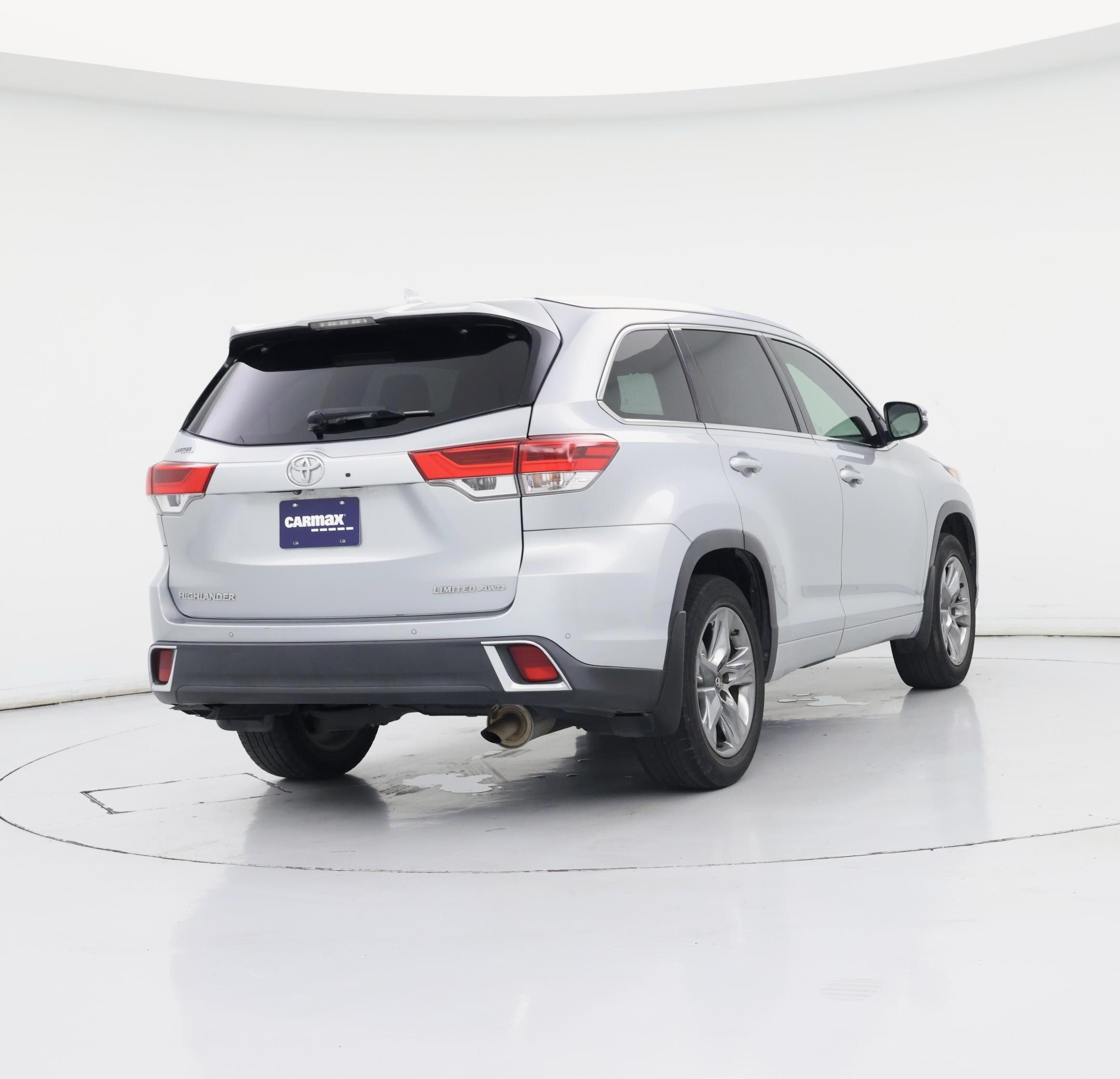 Thumbnail: 2017 Toyota Highlander - 8
