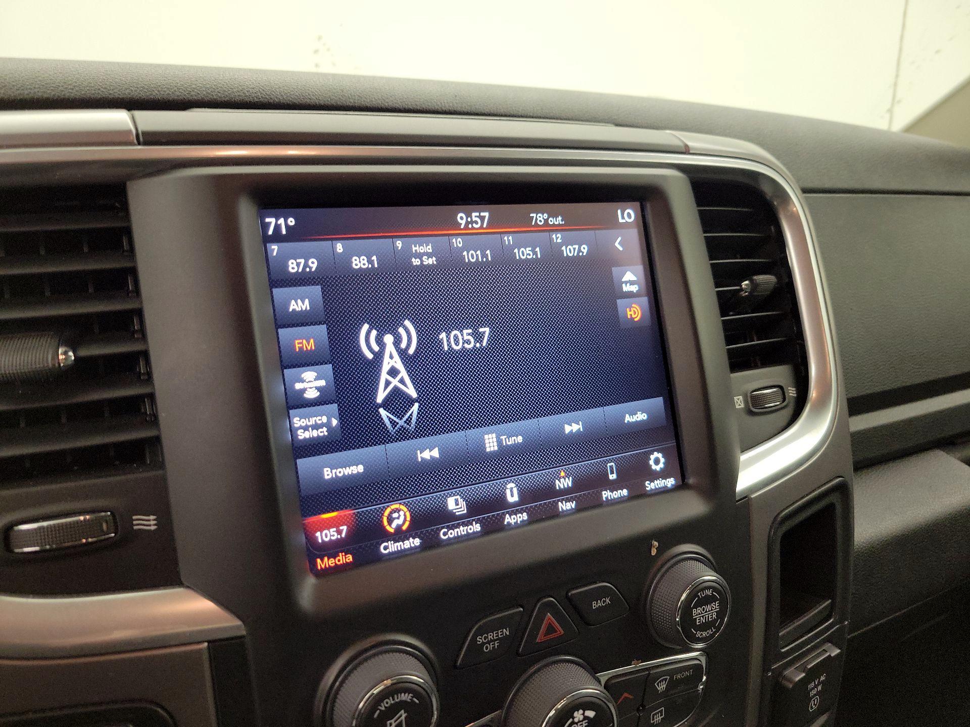 Thumbnail: 2023 RAM 1500 Classic - 15