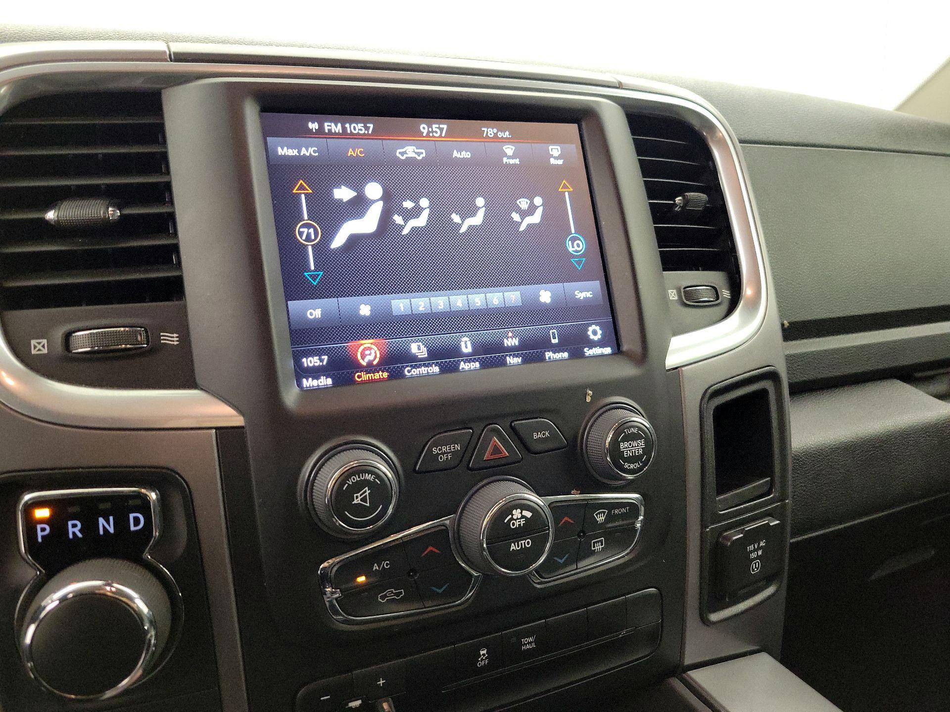 Thumbnail: 2023 RAM 1500 Classic - 16