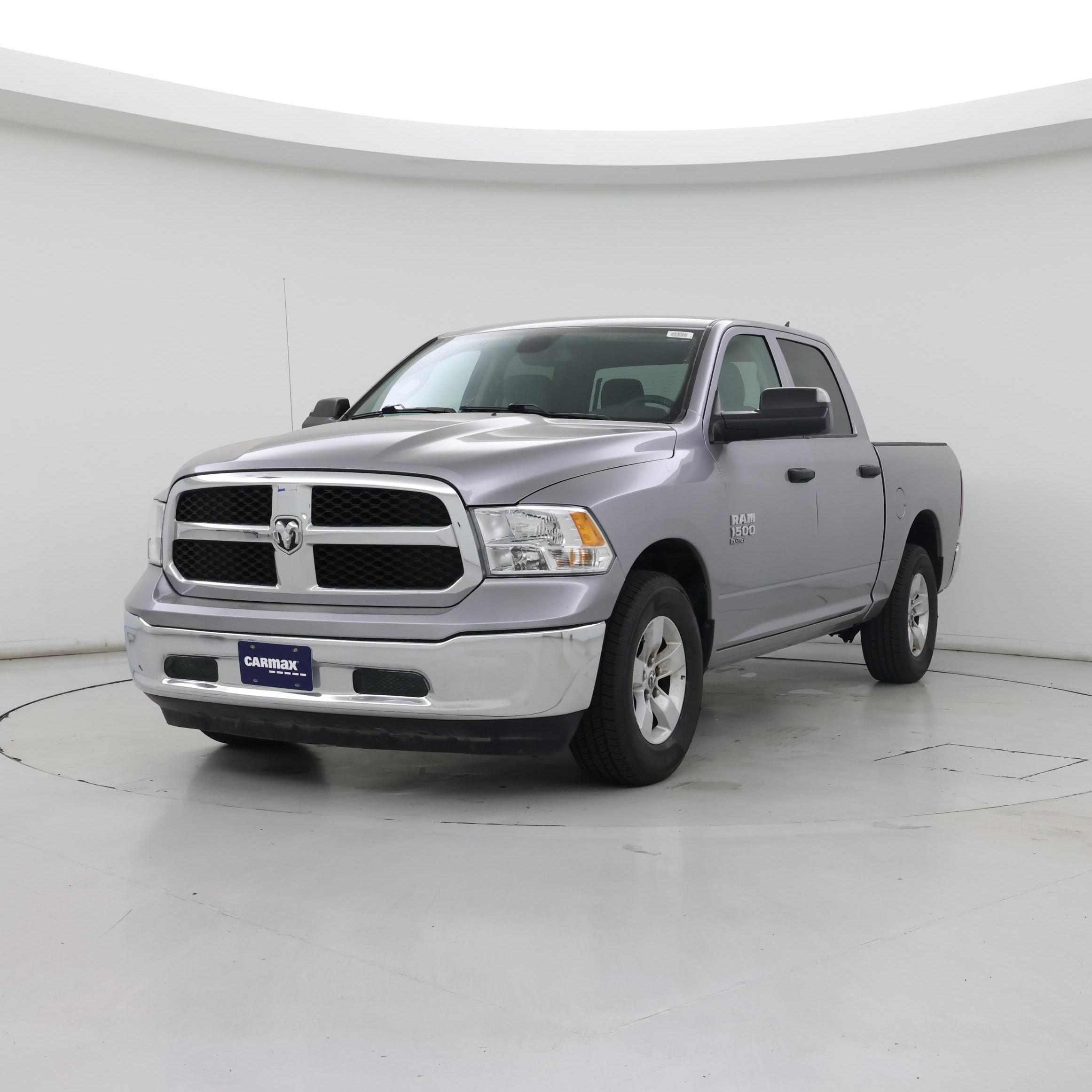 Thumbnail: 2023 RAM 1500 Classic - 4