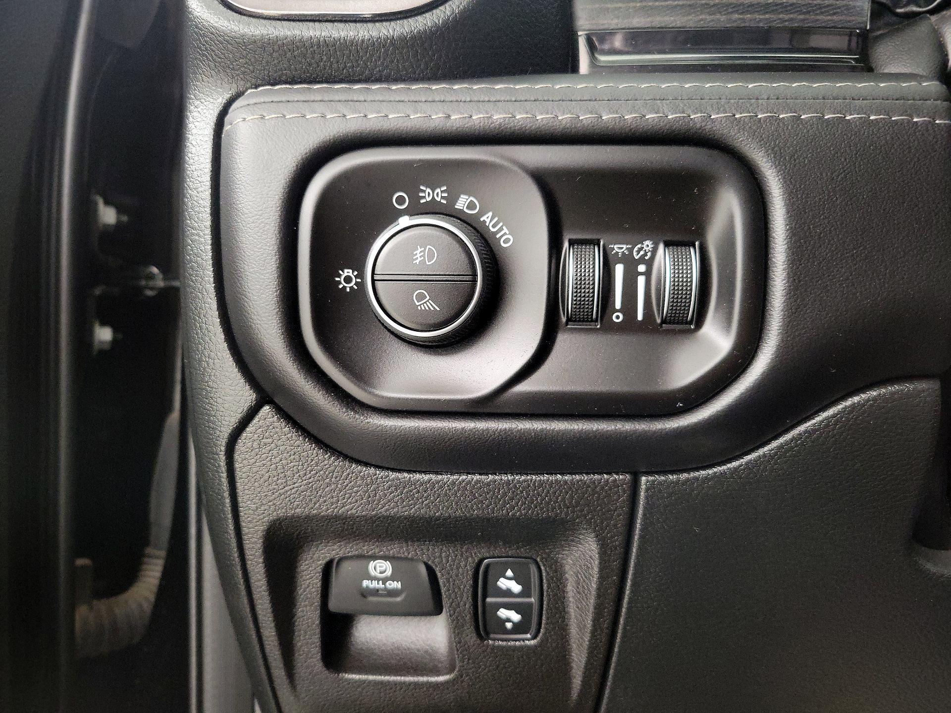Thumbnail: 2022 RAM 1500 - 13
