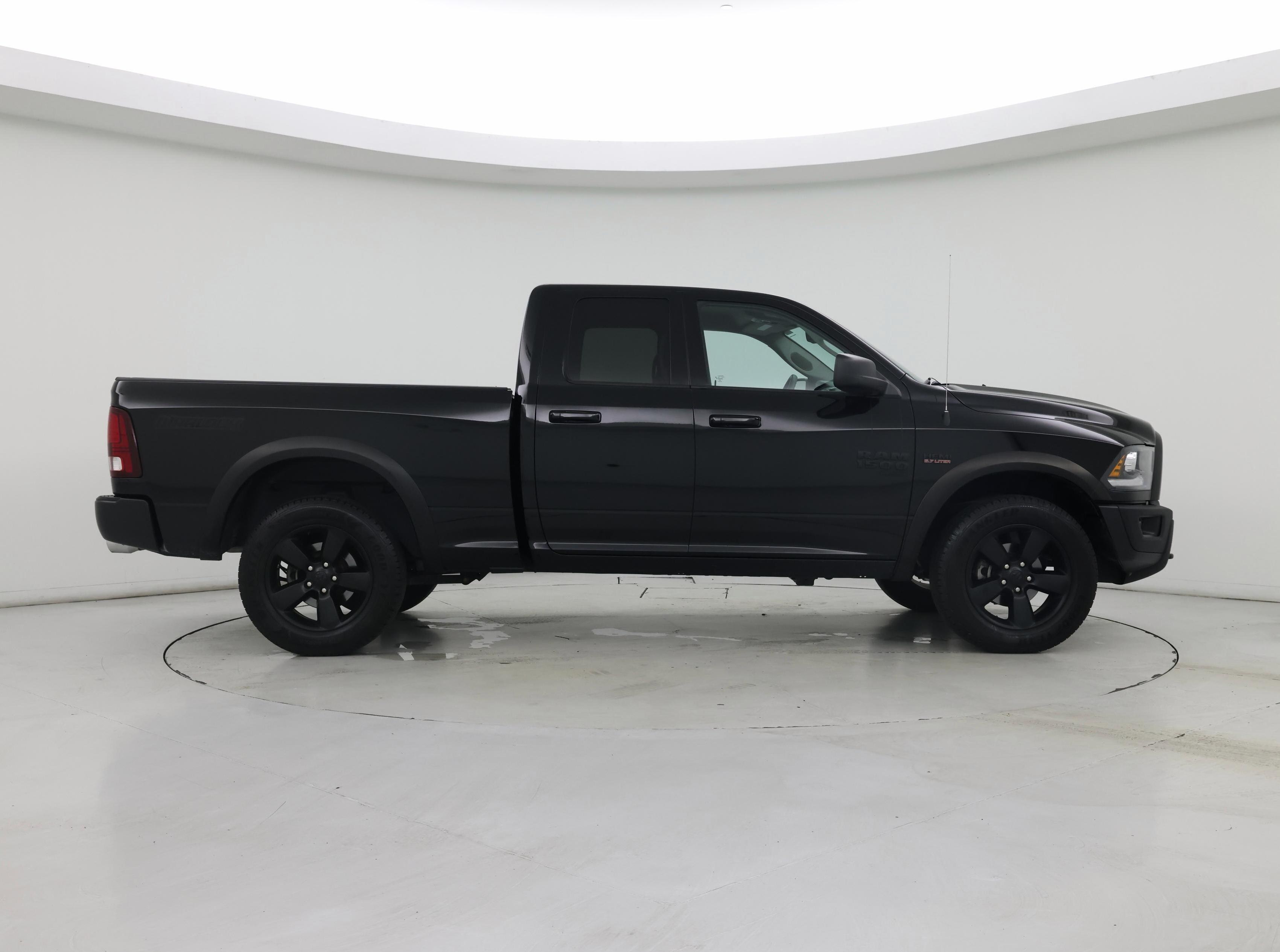Thumbnail: 2019 RAM 1500 Classic - 7