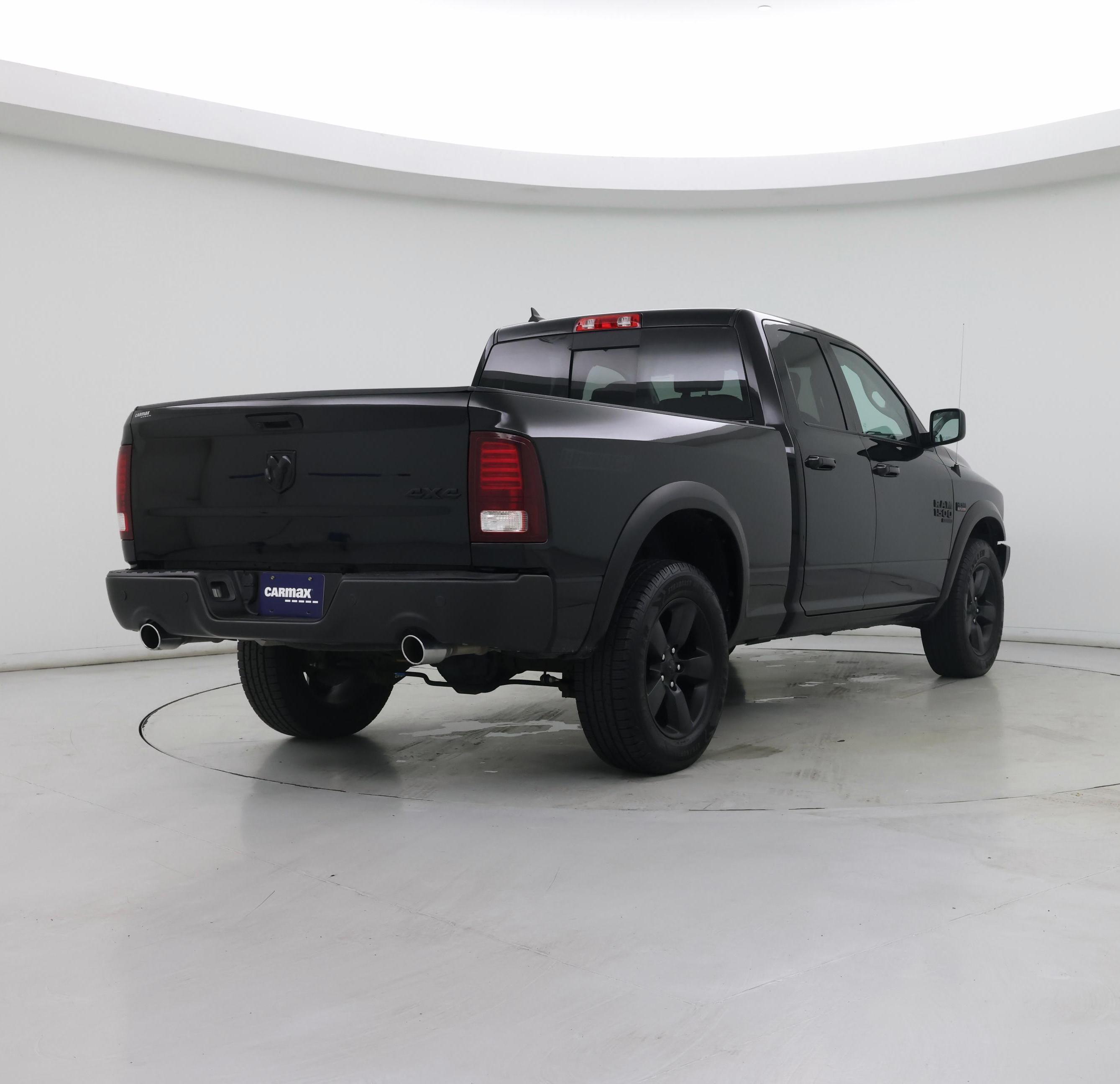 Thumbnail: 2019 RAM 1500 Classic - 8