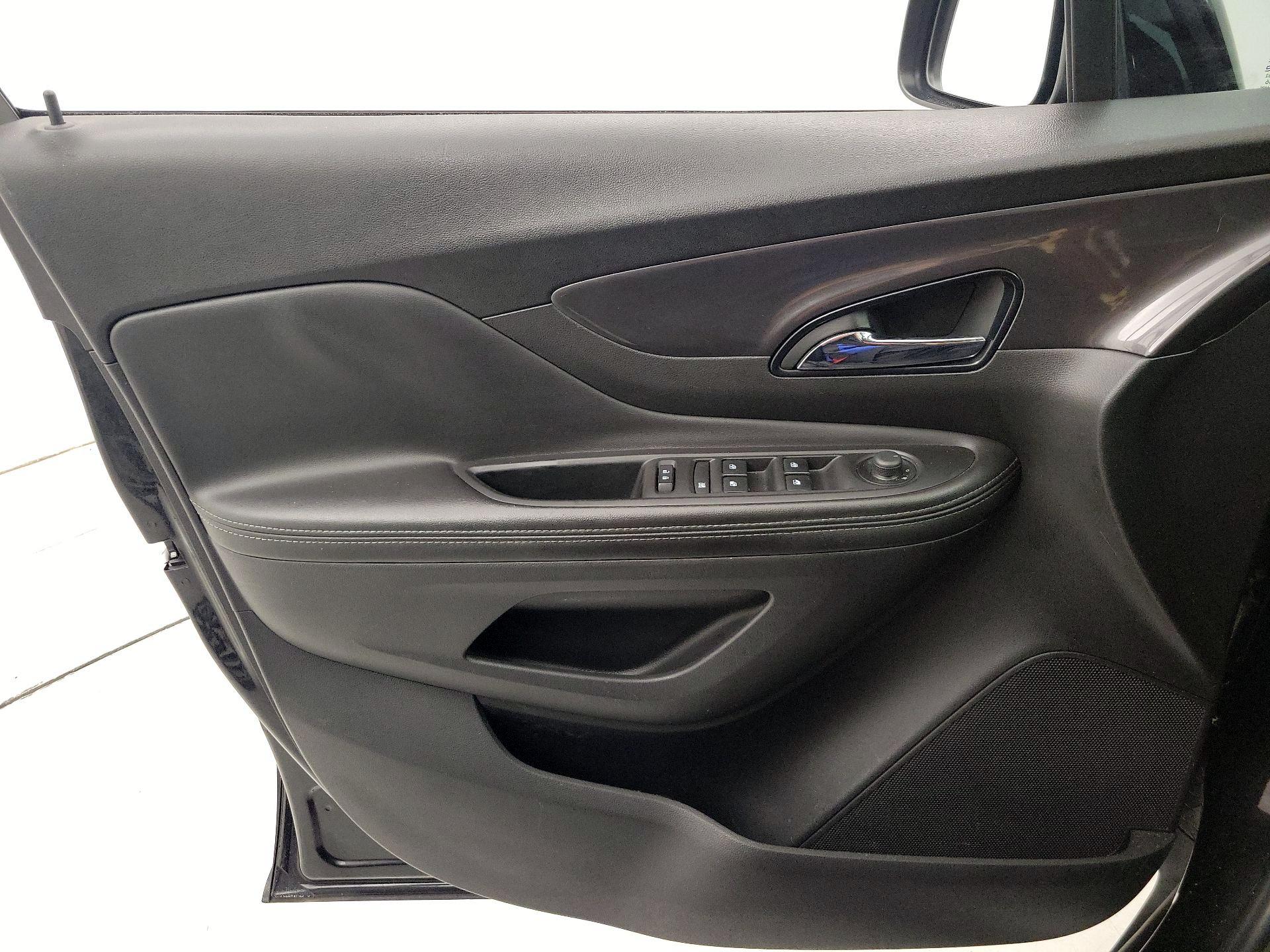 Thumbnail: 2021 Buick Encore - 12