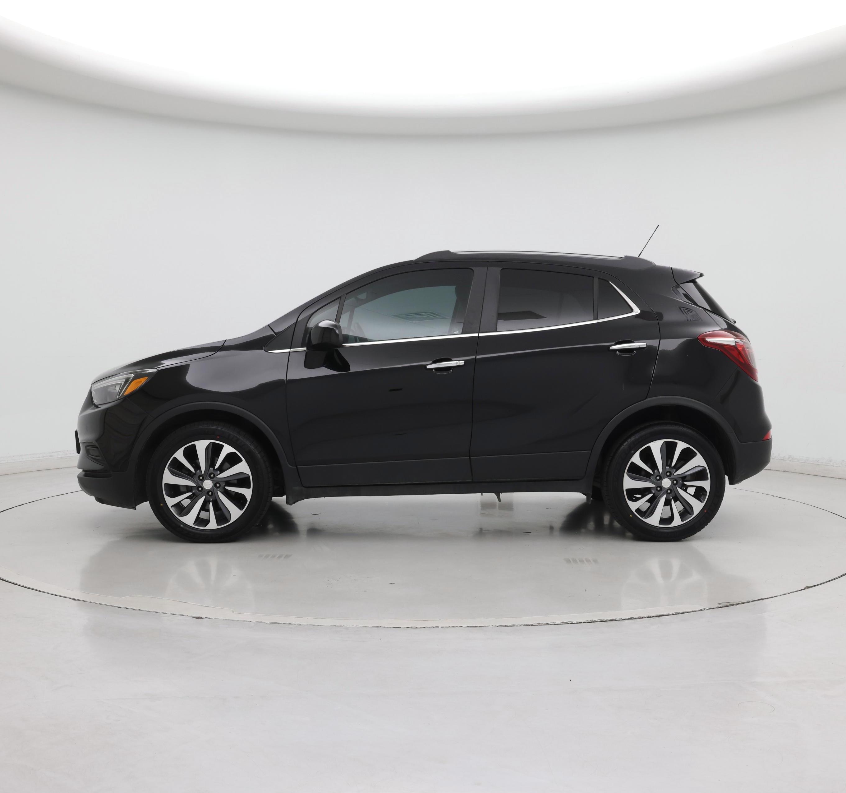 Thumbnail: 2021 Buick Encore - 3
