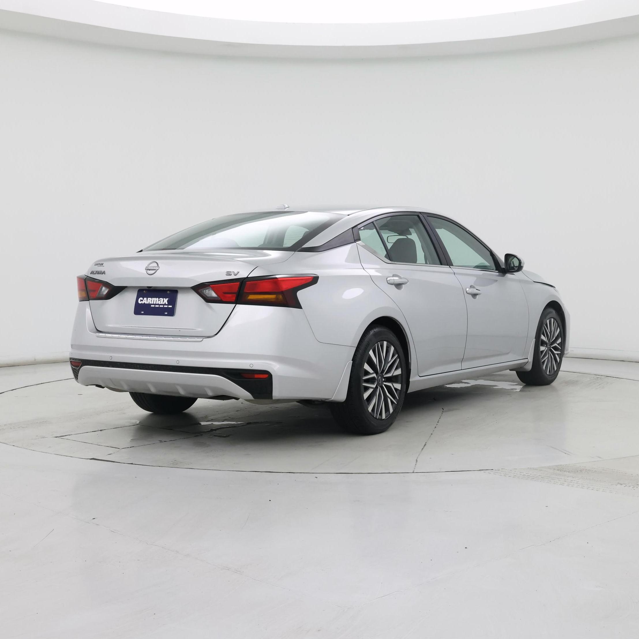 Thumbnail: 2023 Nissan Altima - 8