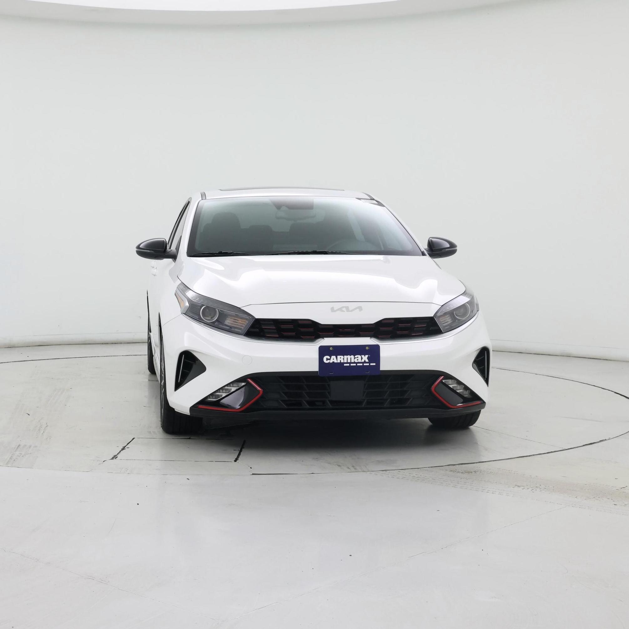 Thumbnail: 2023 Kia Forte - 5
