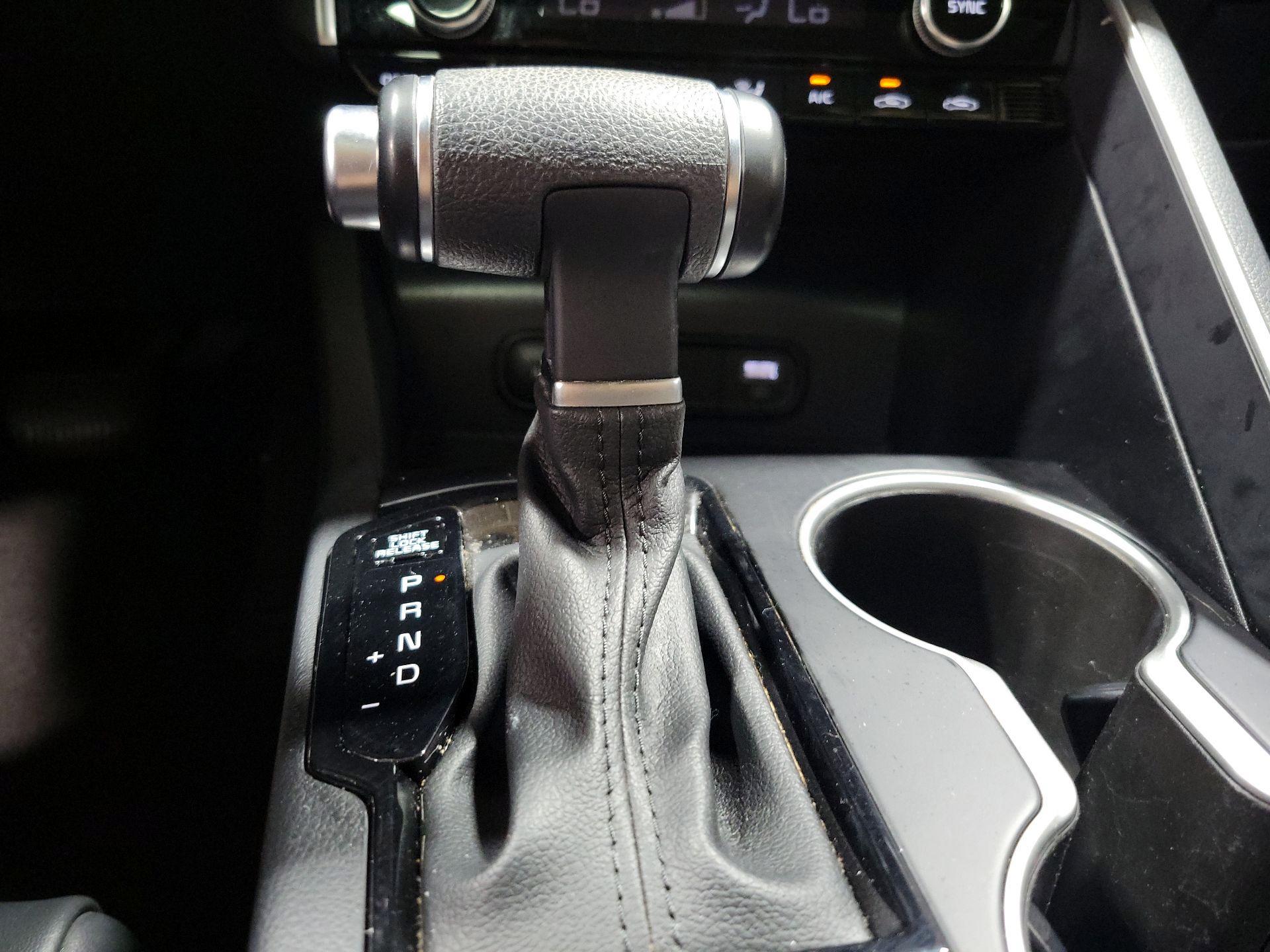 Thumbnail: 2023 Kia K5 - 17